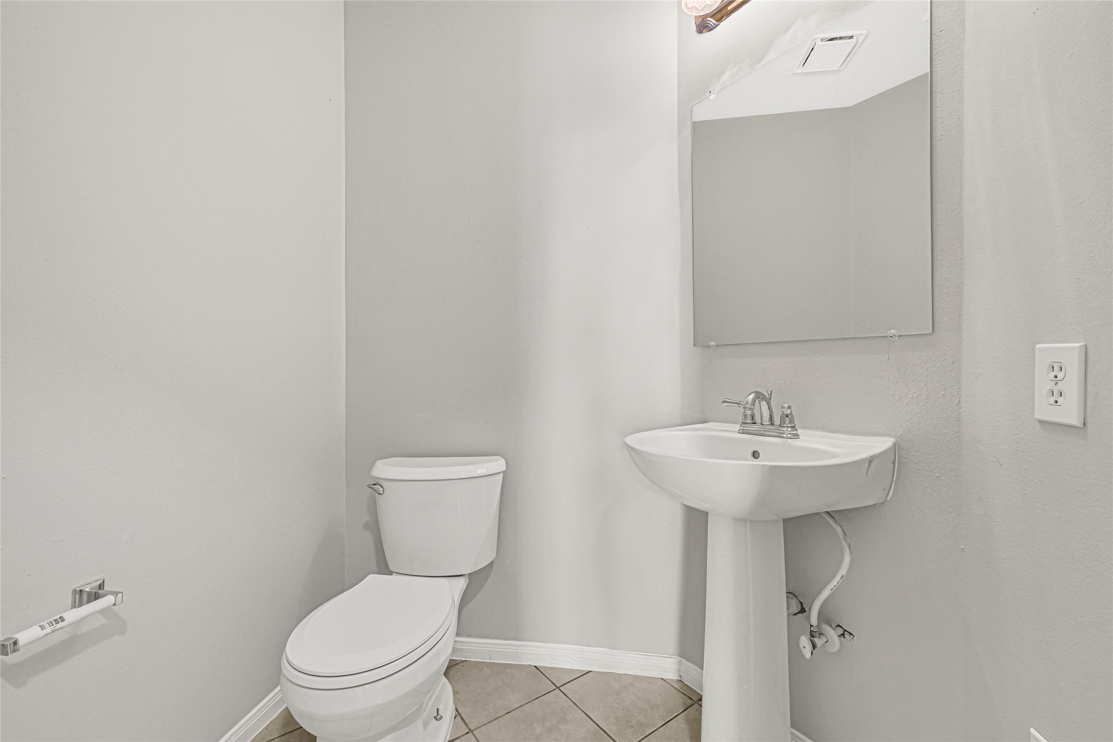 10323 Emerald Pine Drive Property Photo 10