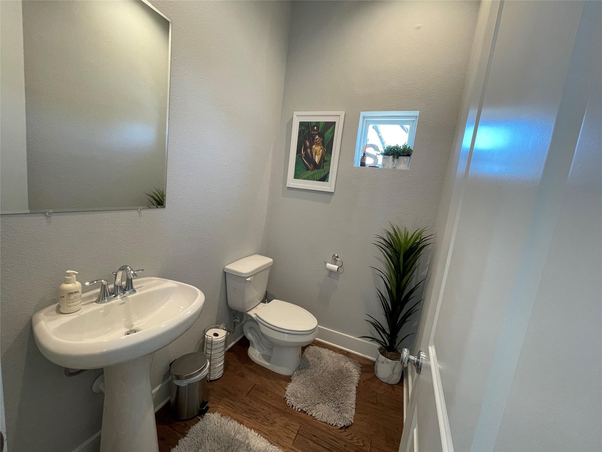 902 Martin Street A Property Photo 11