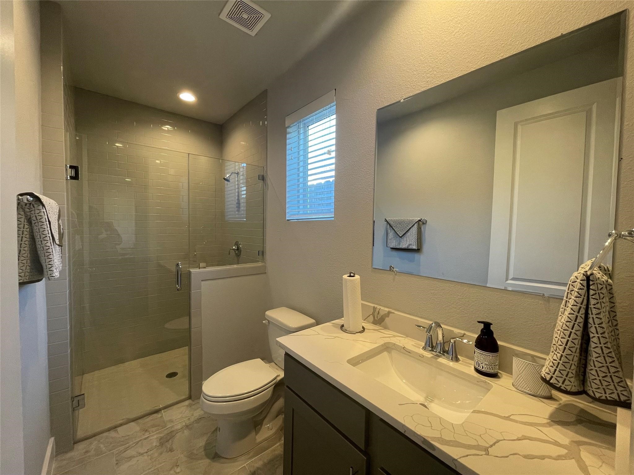 902 Martin Street A Property Photo 14