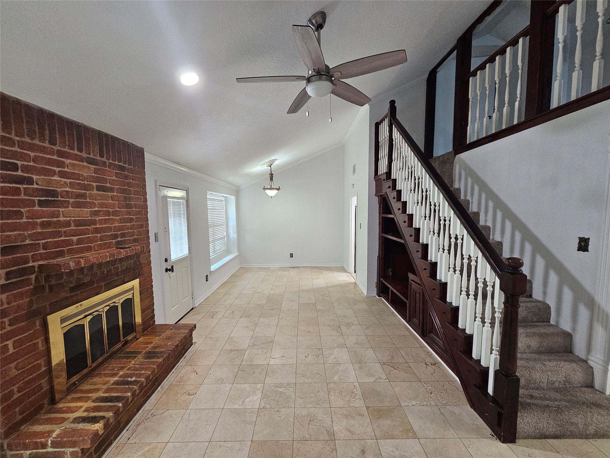 2715 Ashington Drive Property Photo 10