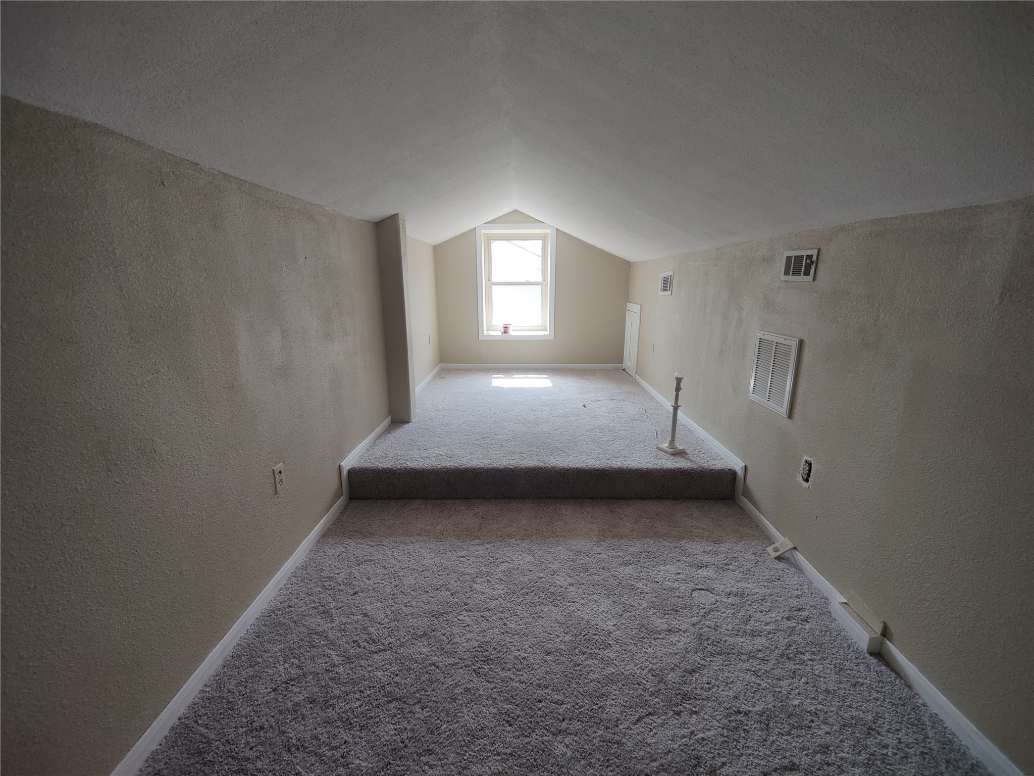 2715 Ashington Drive Property Photo 15