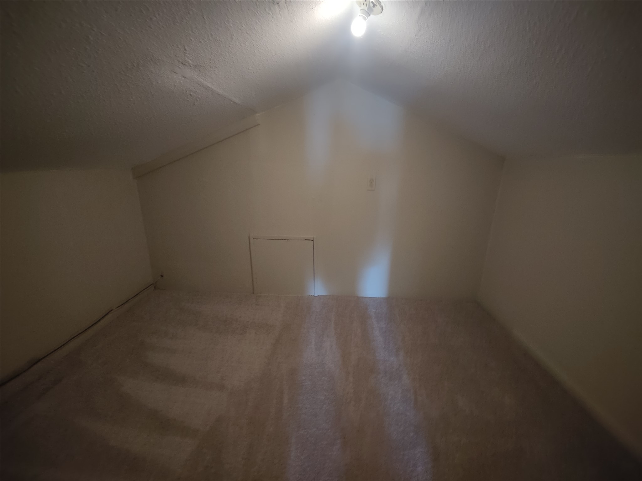 2715 Ashington Drive Property Photo 18