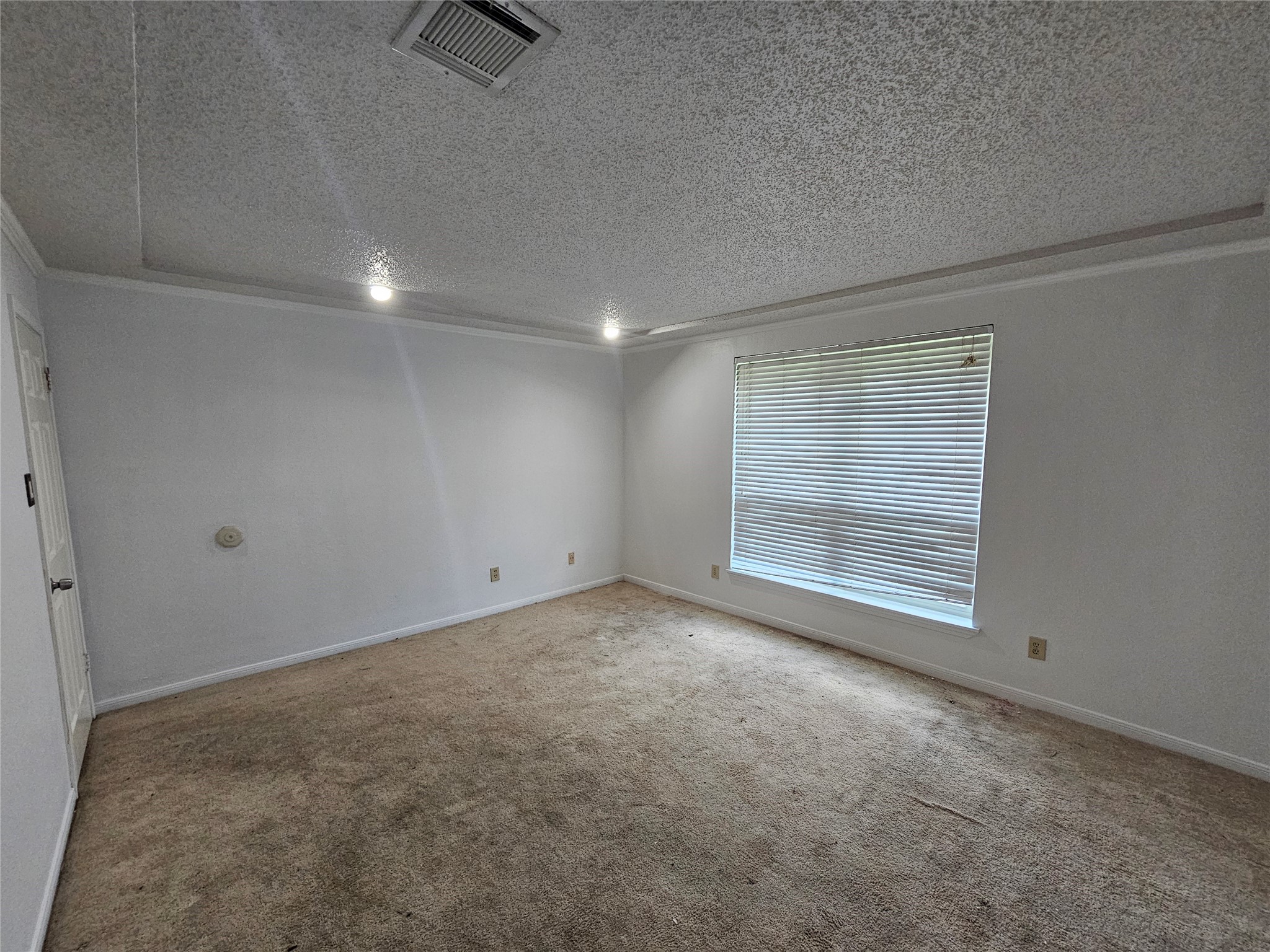 2715 Ashington Drive Property Photo 32