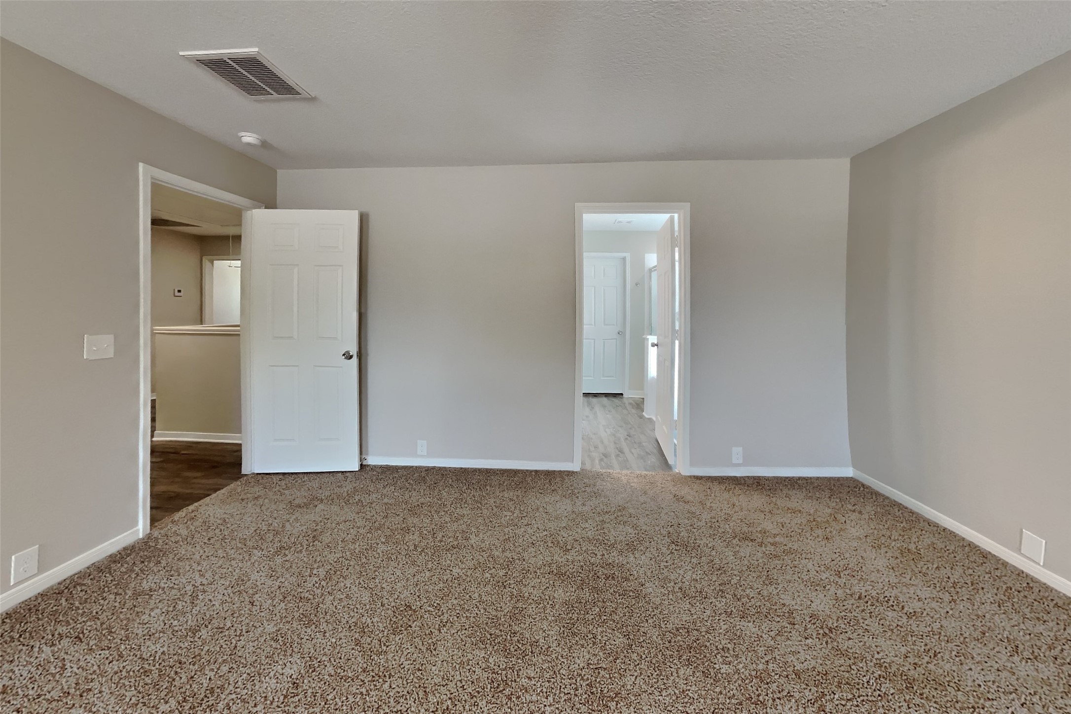17435 Ivy Stream Drive Property Photo 8