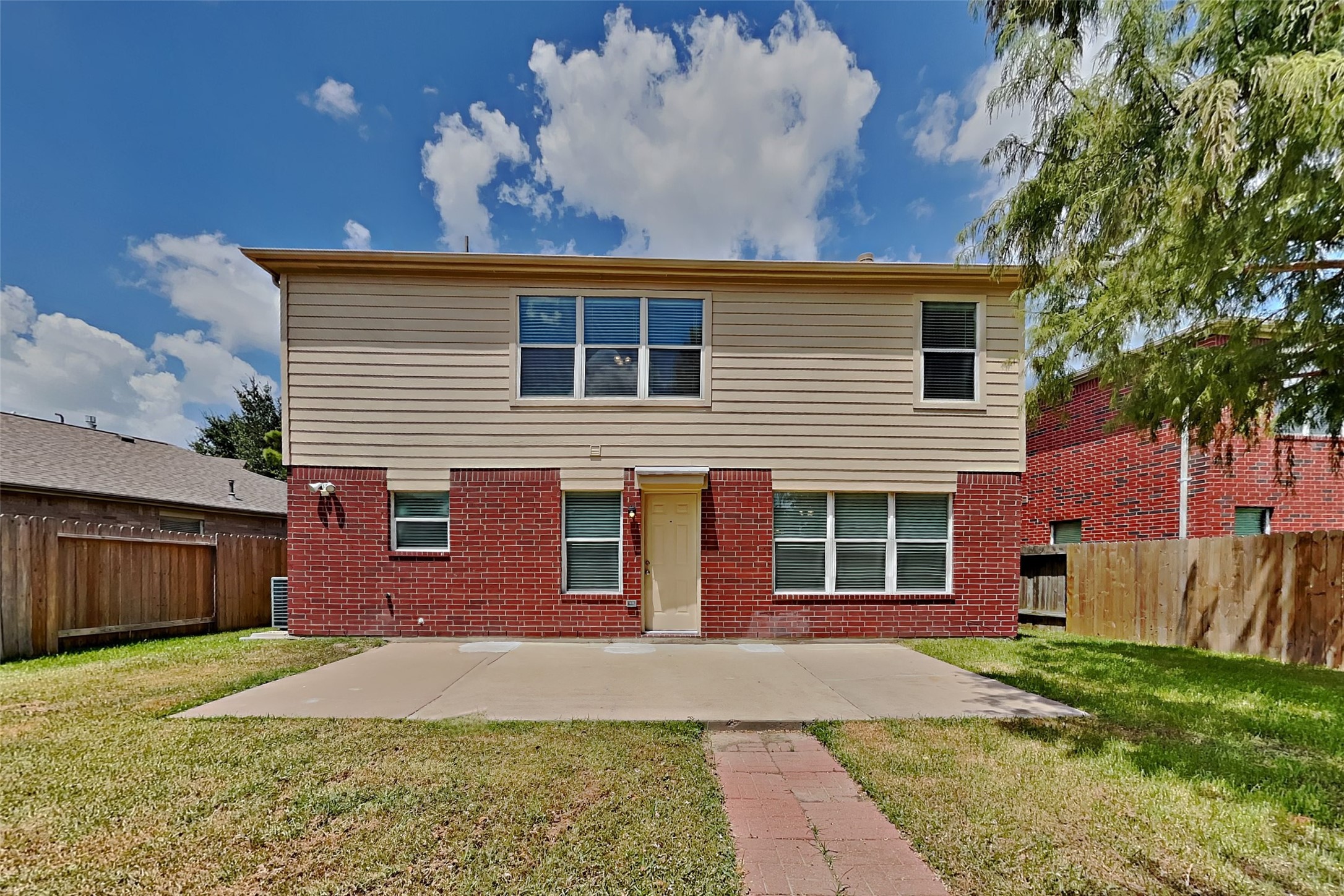 17435 Ivy Stream Drive Property Photo 17