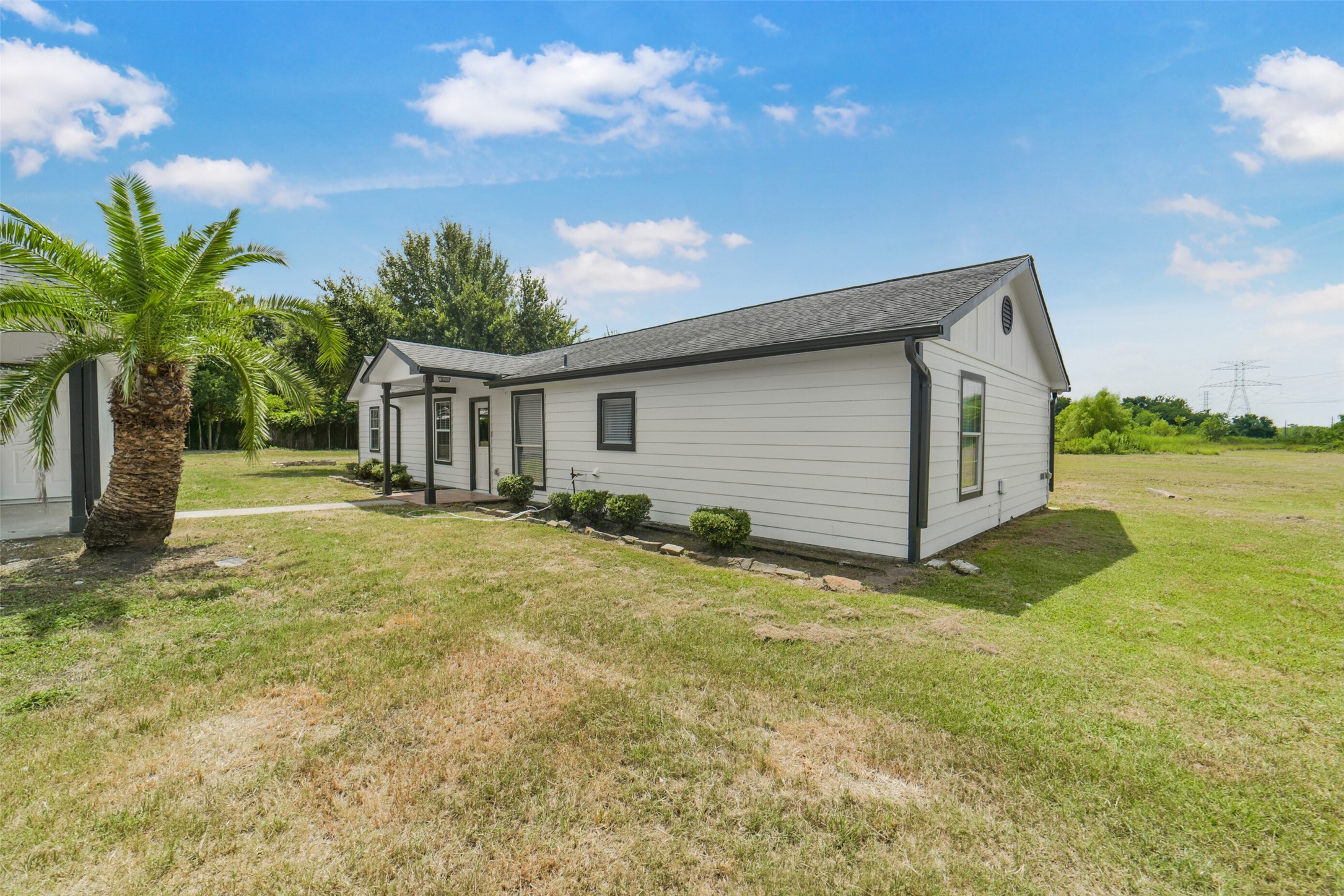 22405 Beckendorff Road Property Photo 5