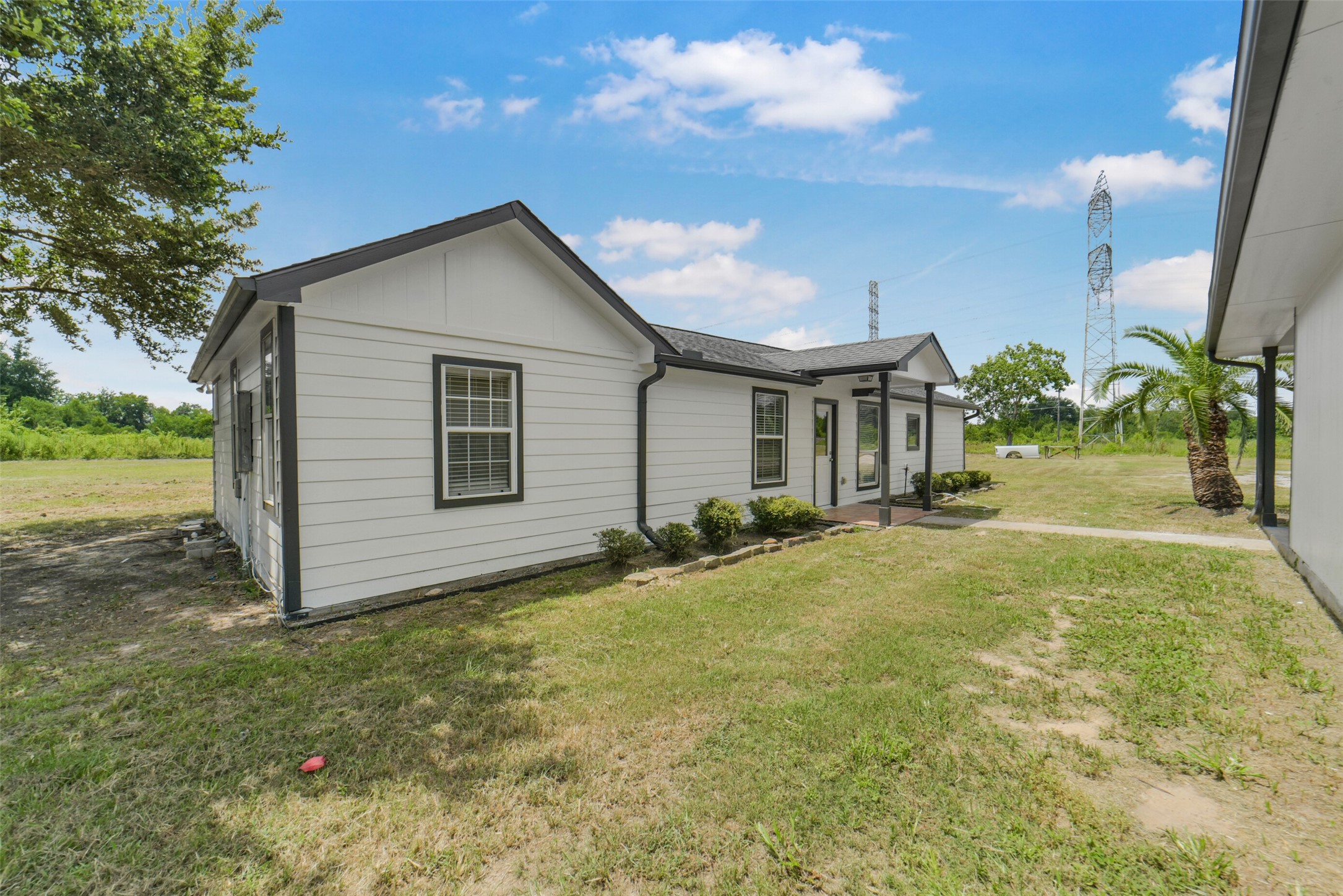22405 Beckendorff Road Property Photo 6