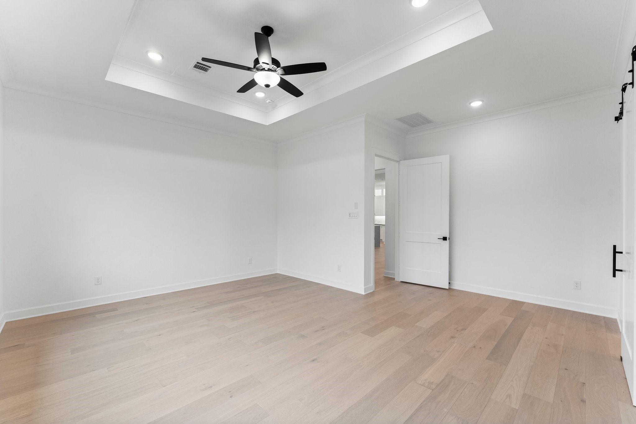 7315 Julie Pond Lane Property Photo 24