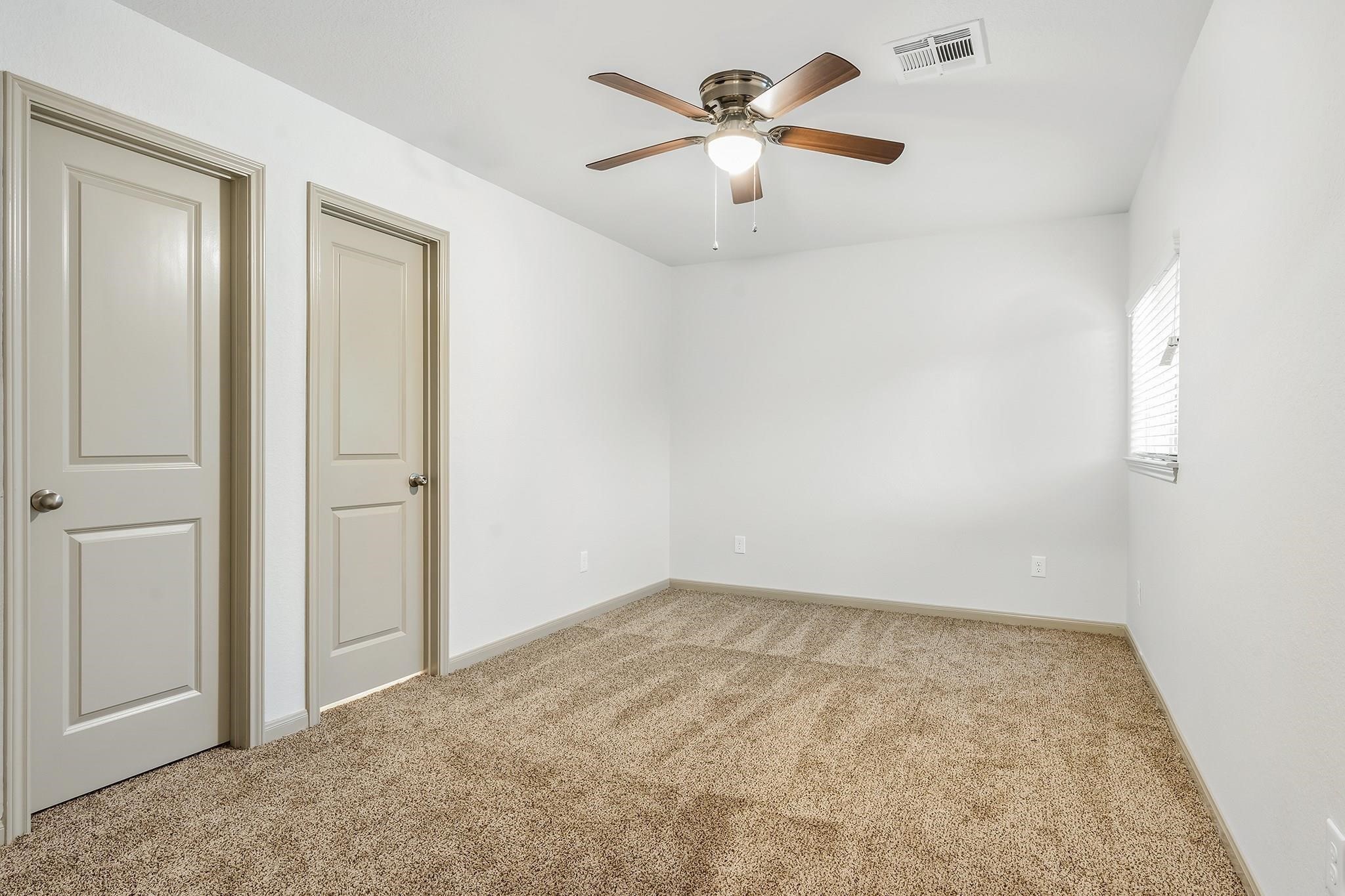 918 Shady Lane A Property Photo 13