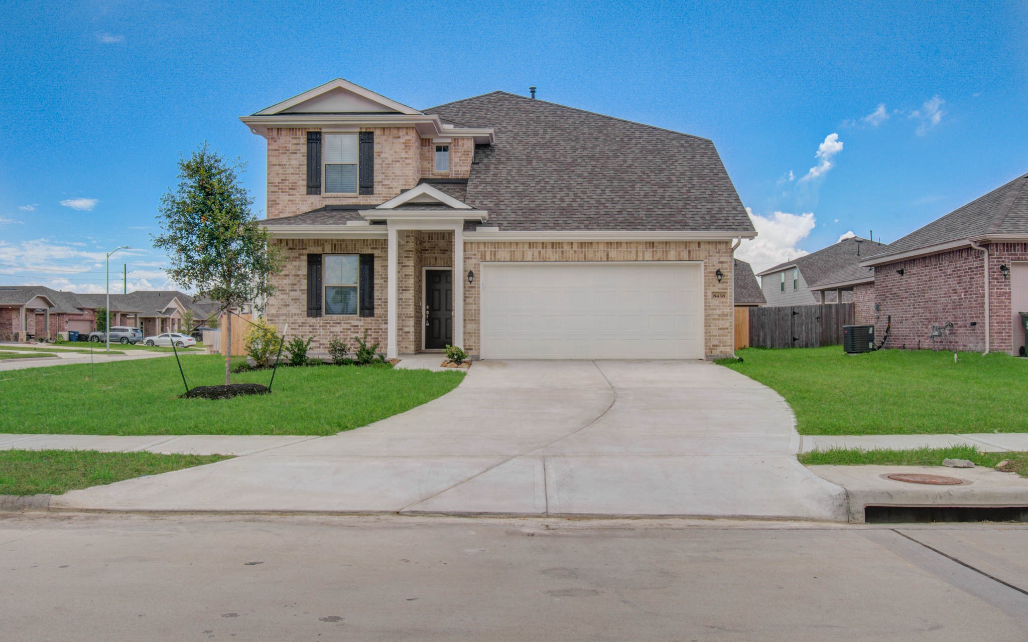 8438 Quiet Bay Drive Property Photo 1