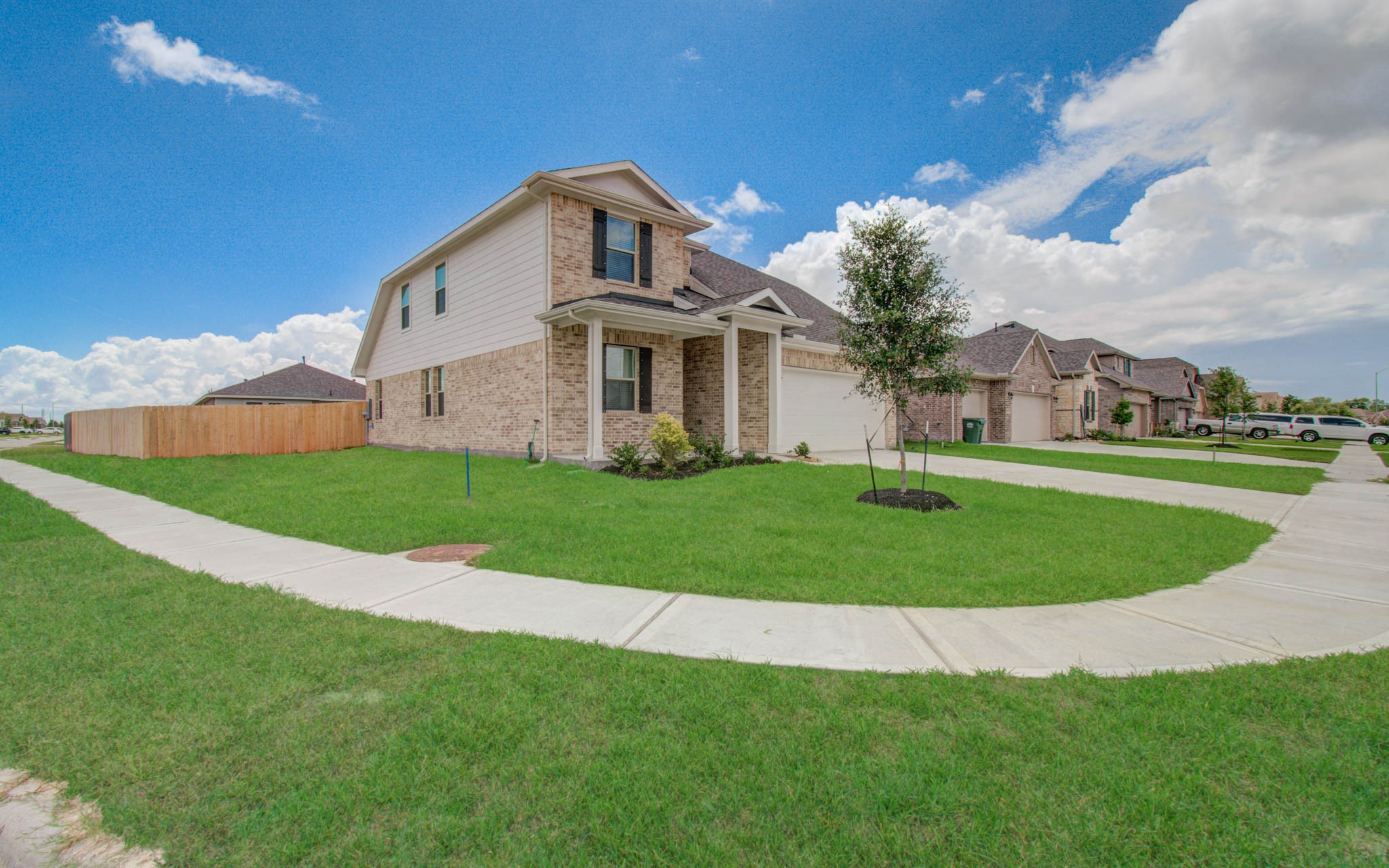 8438 Quiet Bay Drive Property Photo 3