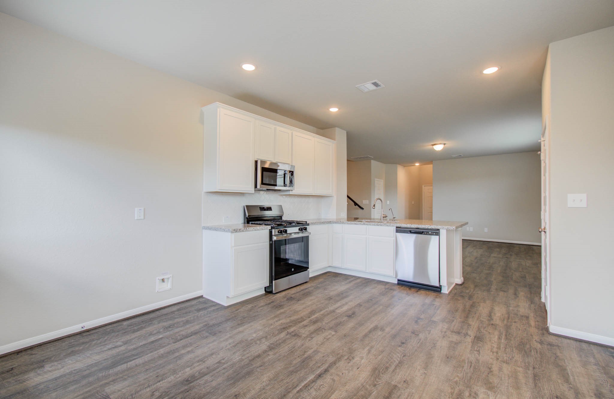 8438 Quiet Bay Drive Property Photo 17