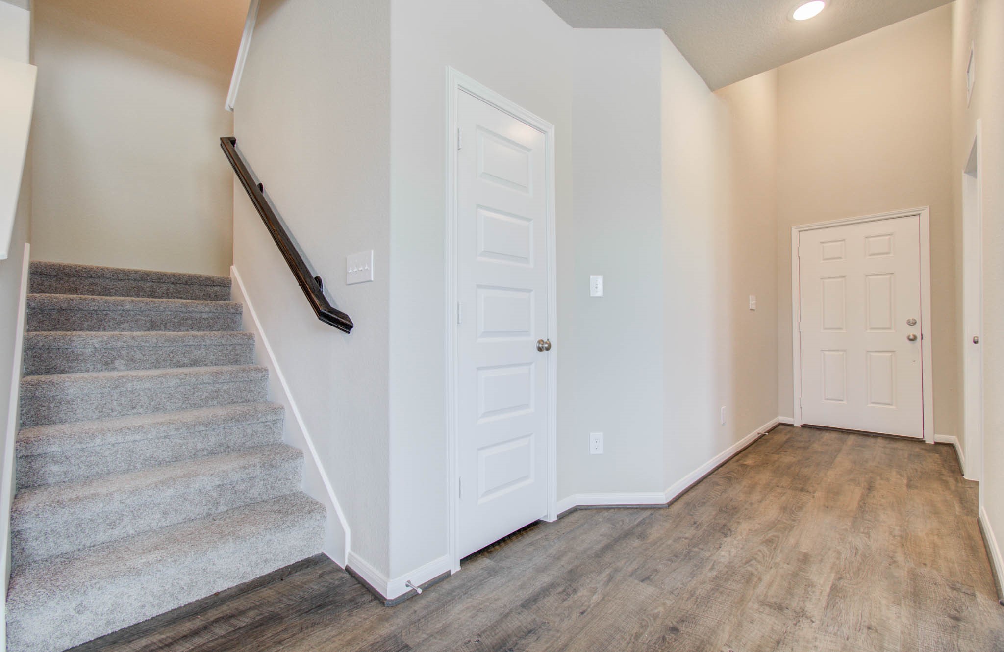 8438 Quiet Bay Drive Property Photo 27