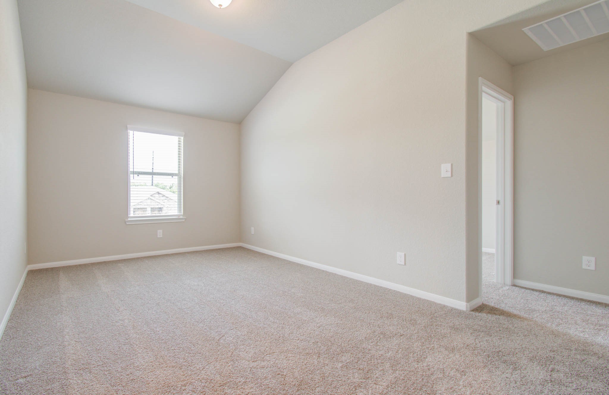 8438 Quiet Bay Drive Property Photo 28