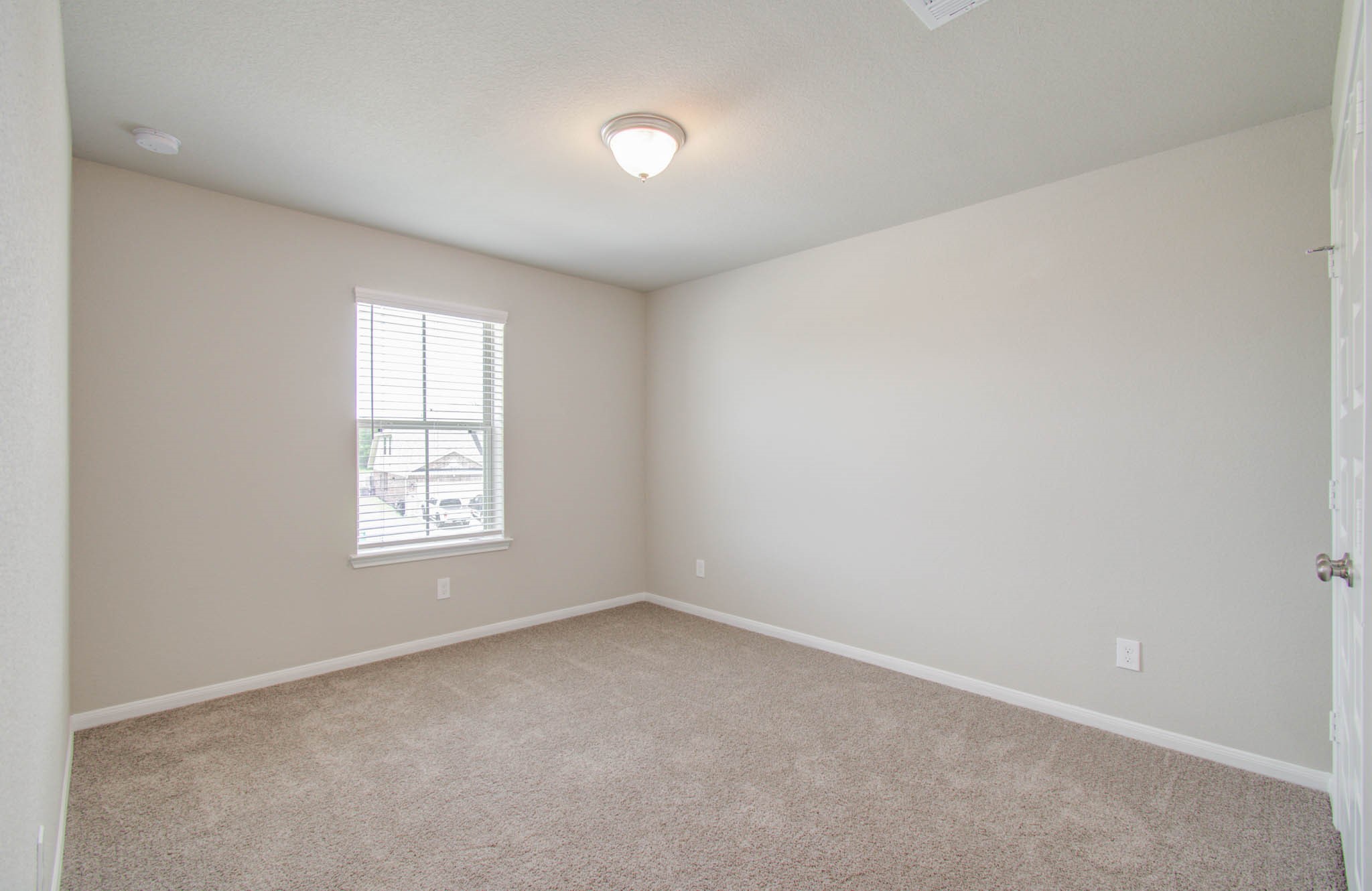 8438 Quiet Bay Drive Property Photo 31