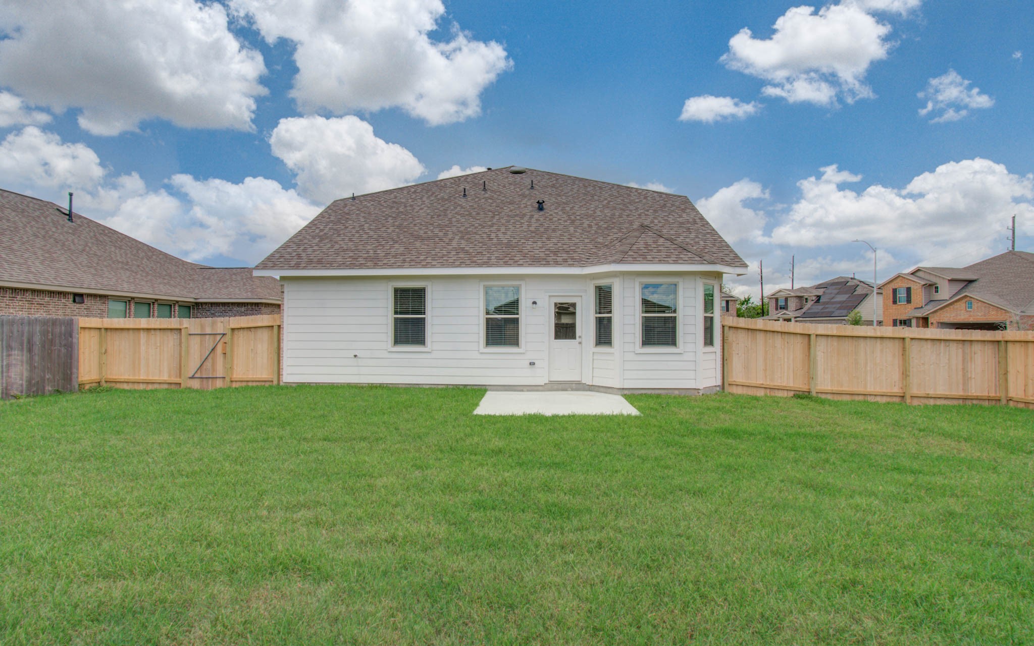 8438 Quiet Bay Drive Property Photo 40