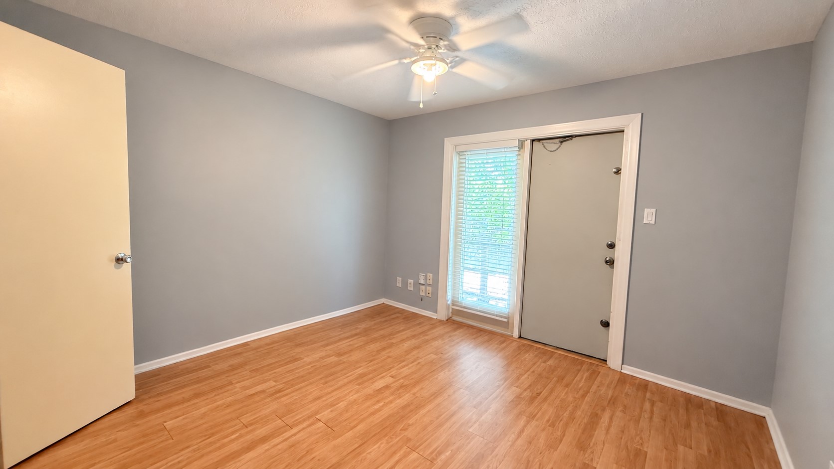 1414 Stanford Street Property Photo 7