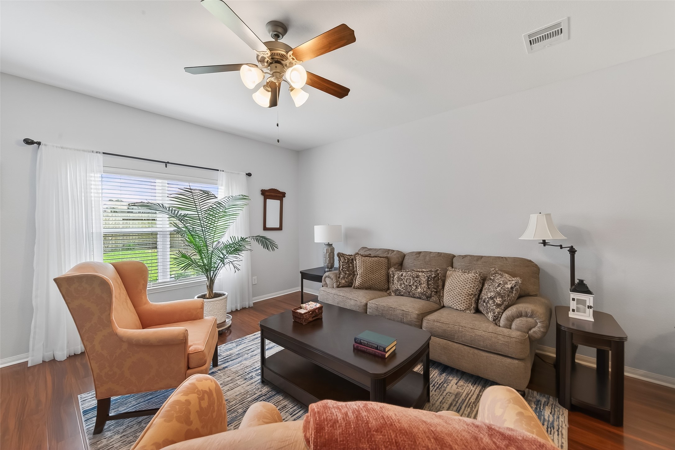 28021 Irving Drive Property Photo 7
