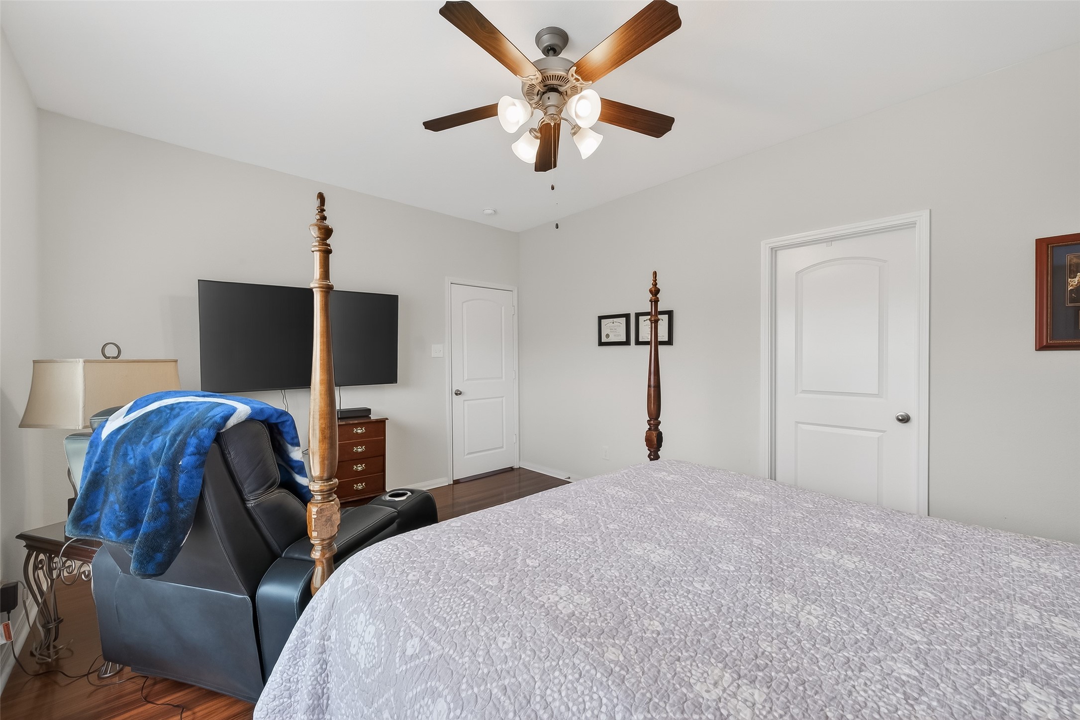 28021 Irving Drive Property Photo 19