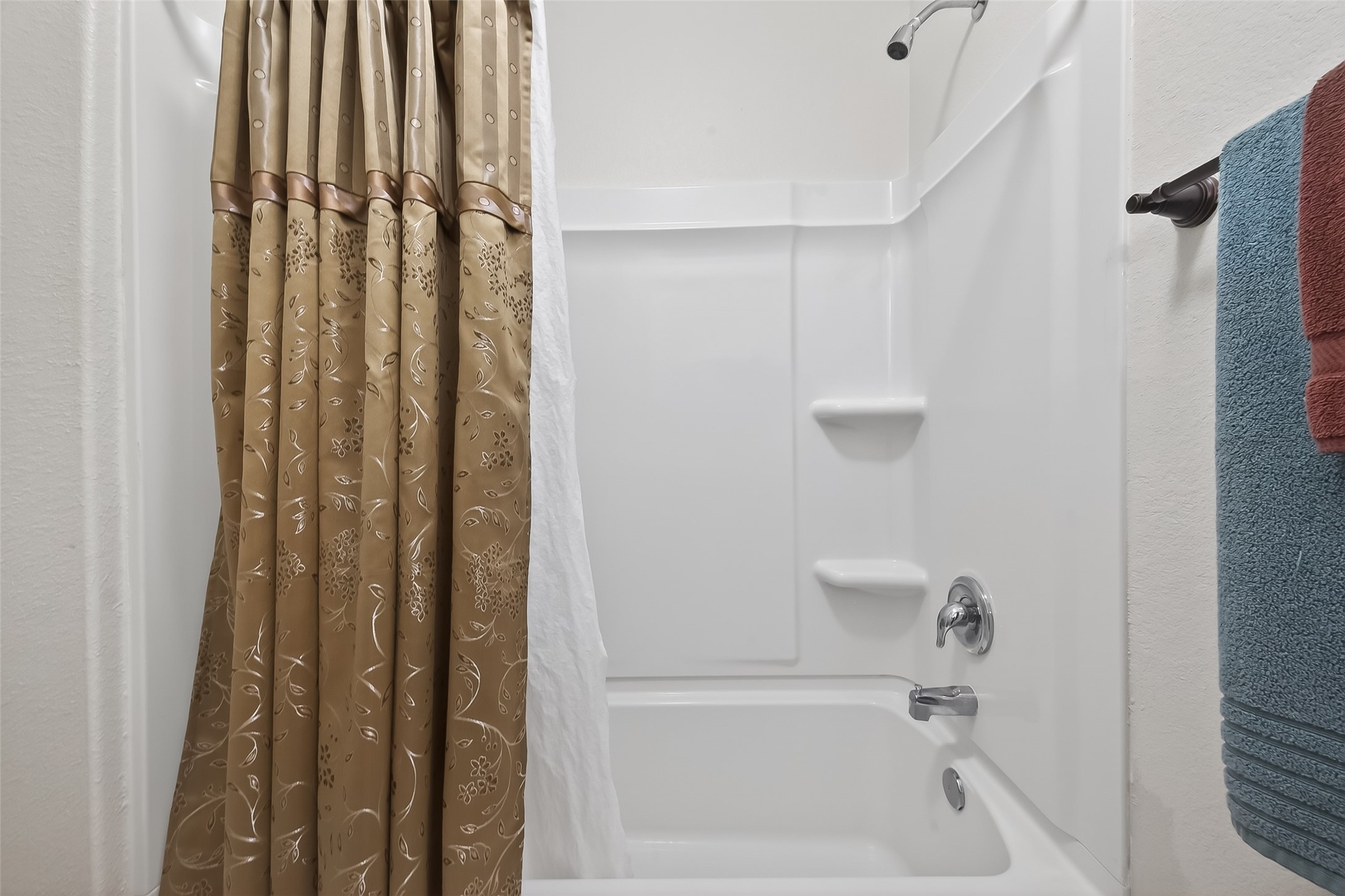 28021 Irving Drive Property Photo 38