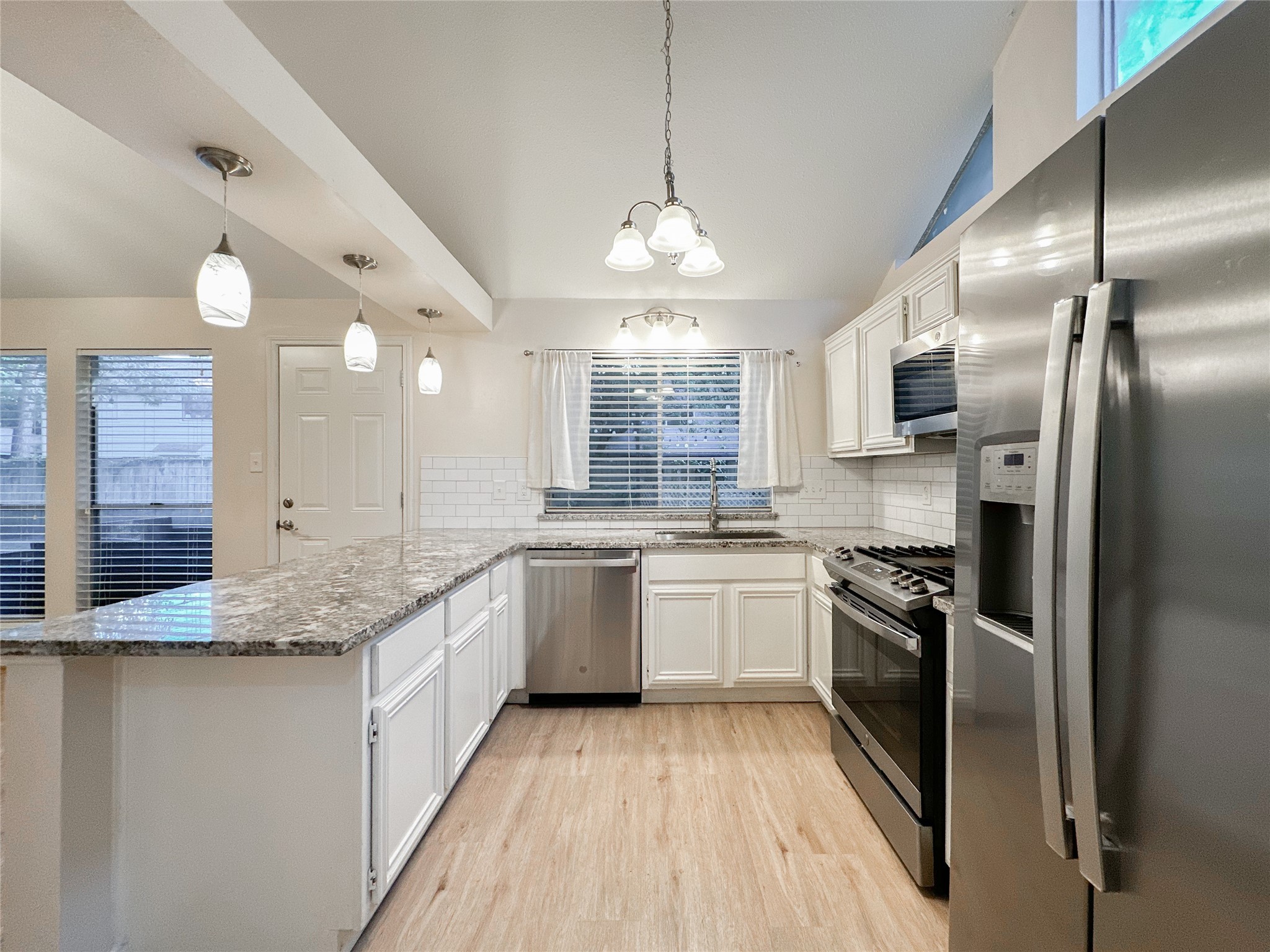 33 N Rain Forest Court Property Photo 4