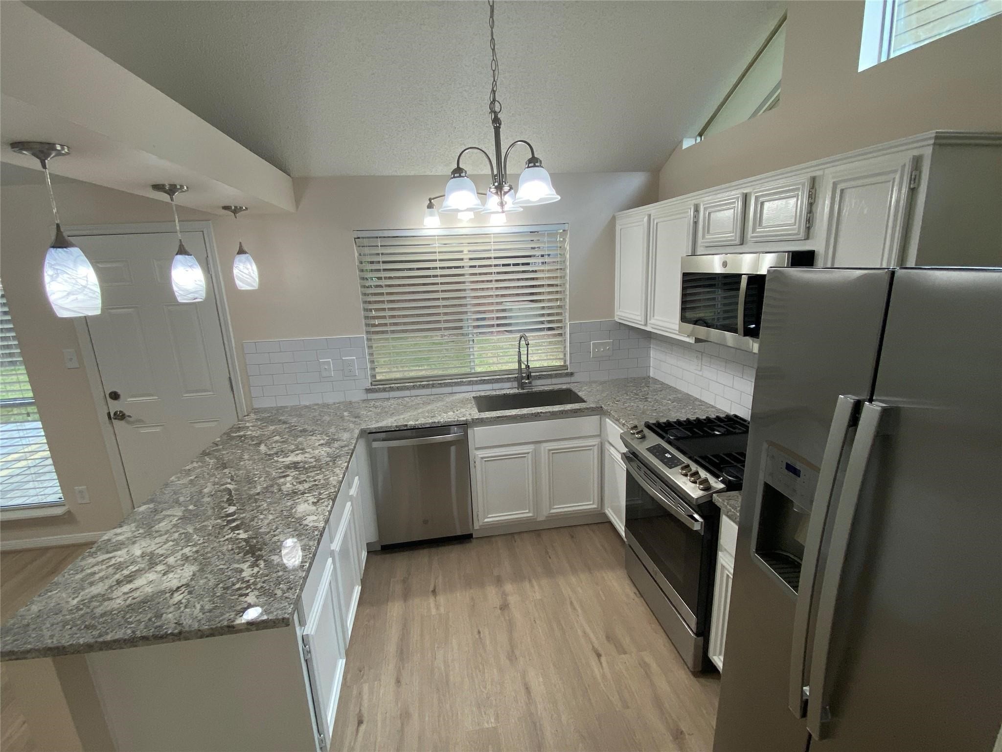 33 N Rain Forest Court Property Photo 6