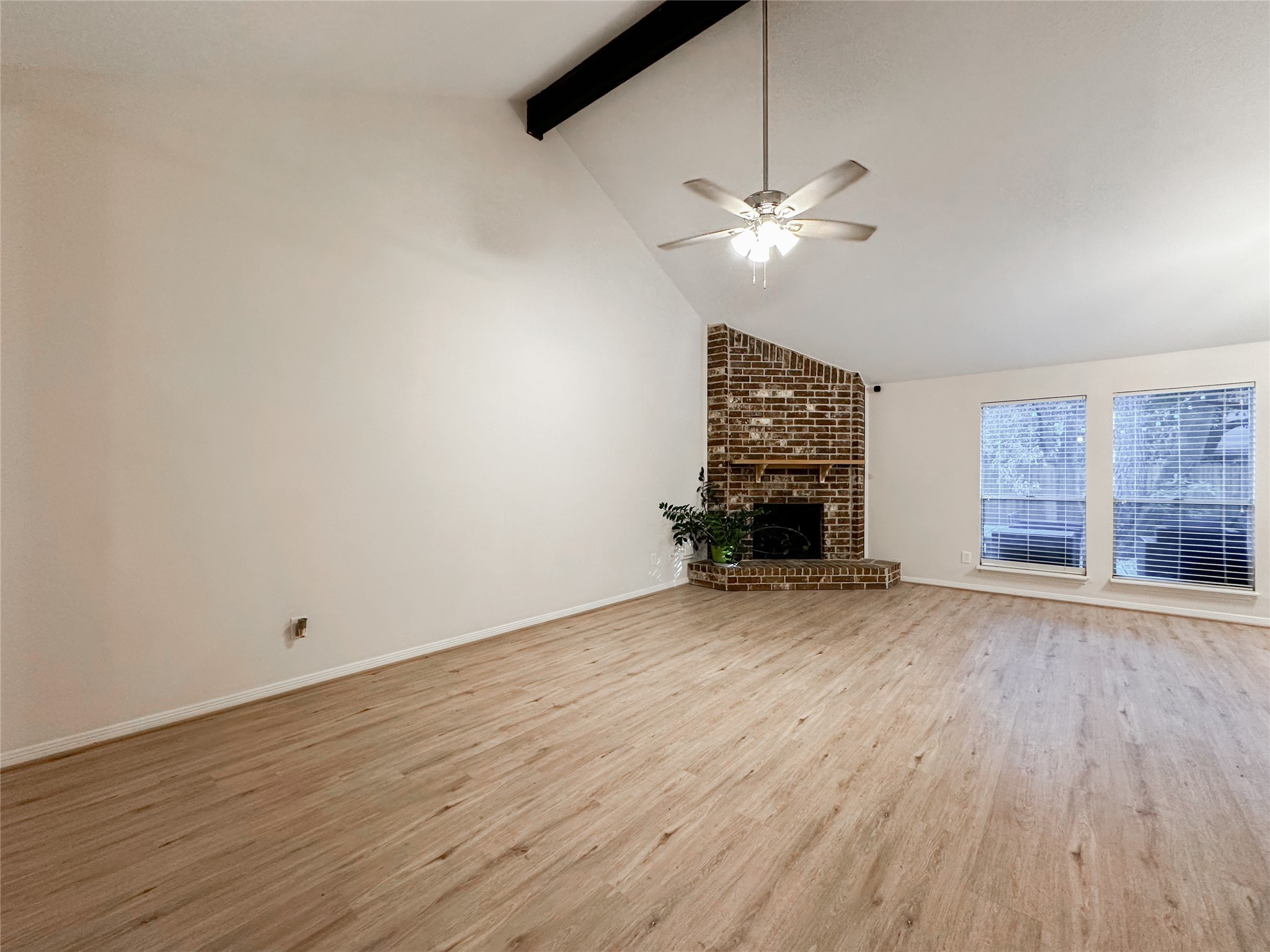 33 N Rain Forest Court Property Photo 7