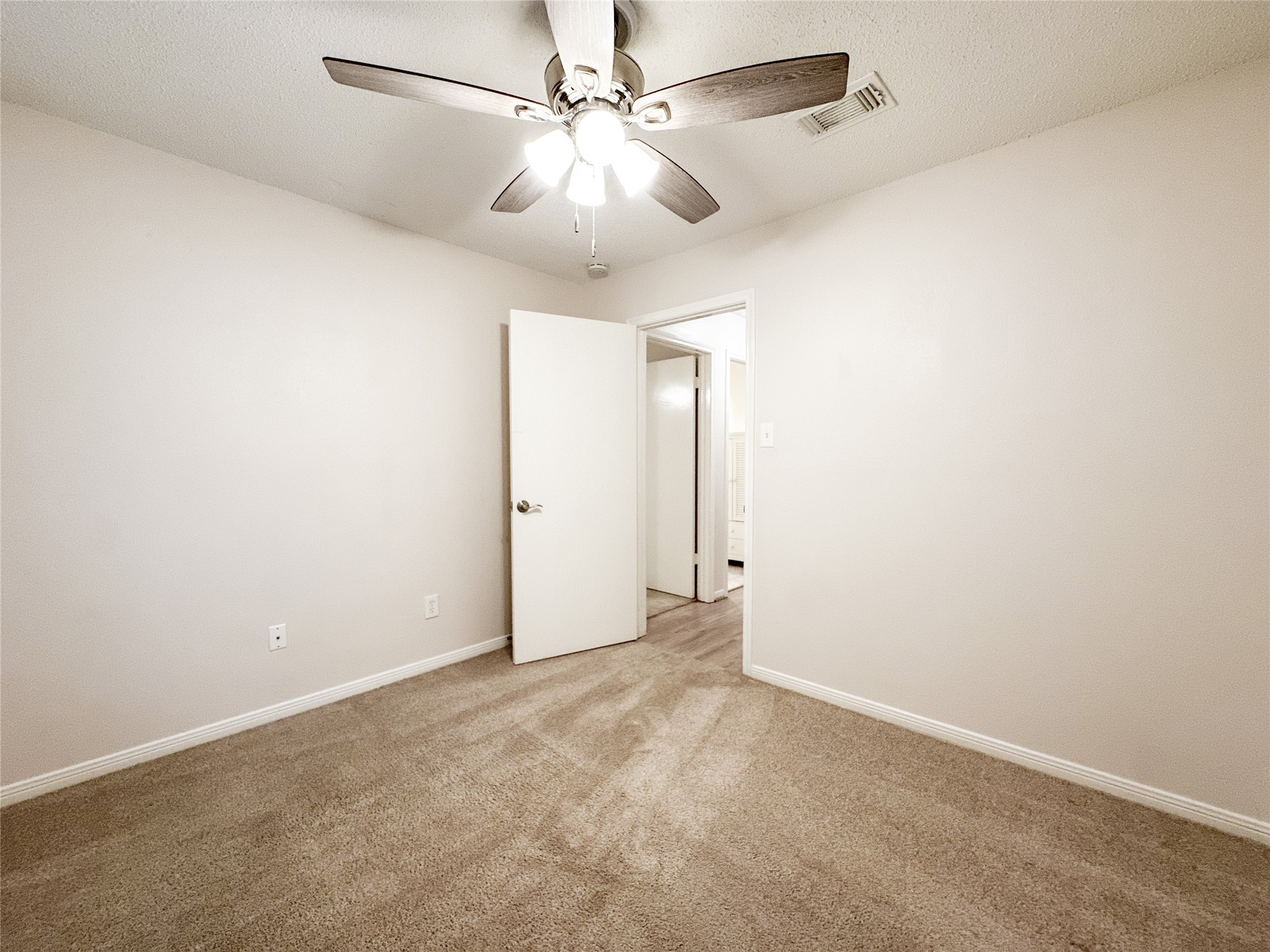 33 N Rain Forest Court Property Photo 15