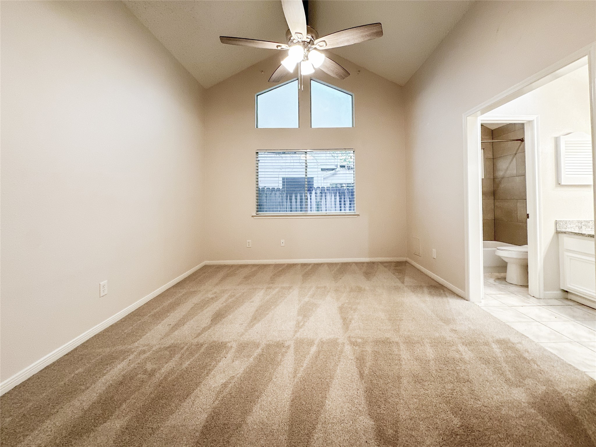 33 N Rain Forest Court Property Photo 22