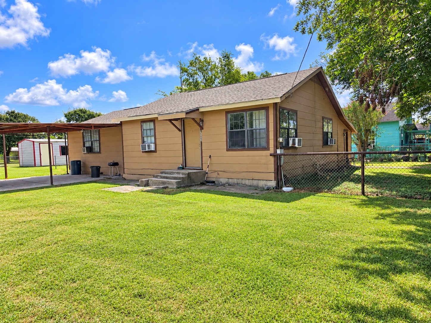 10005 Beadle Street Property Photo 1
