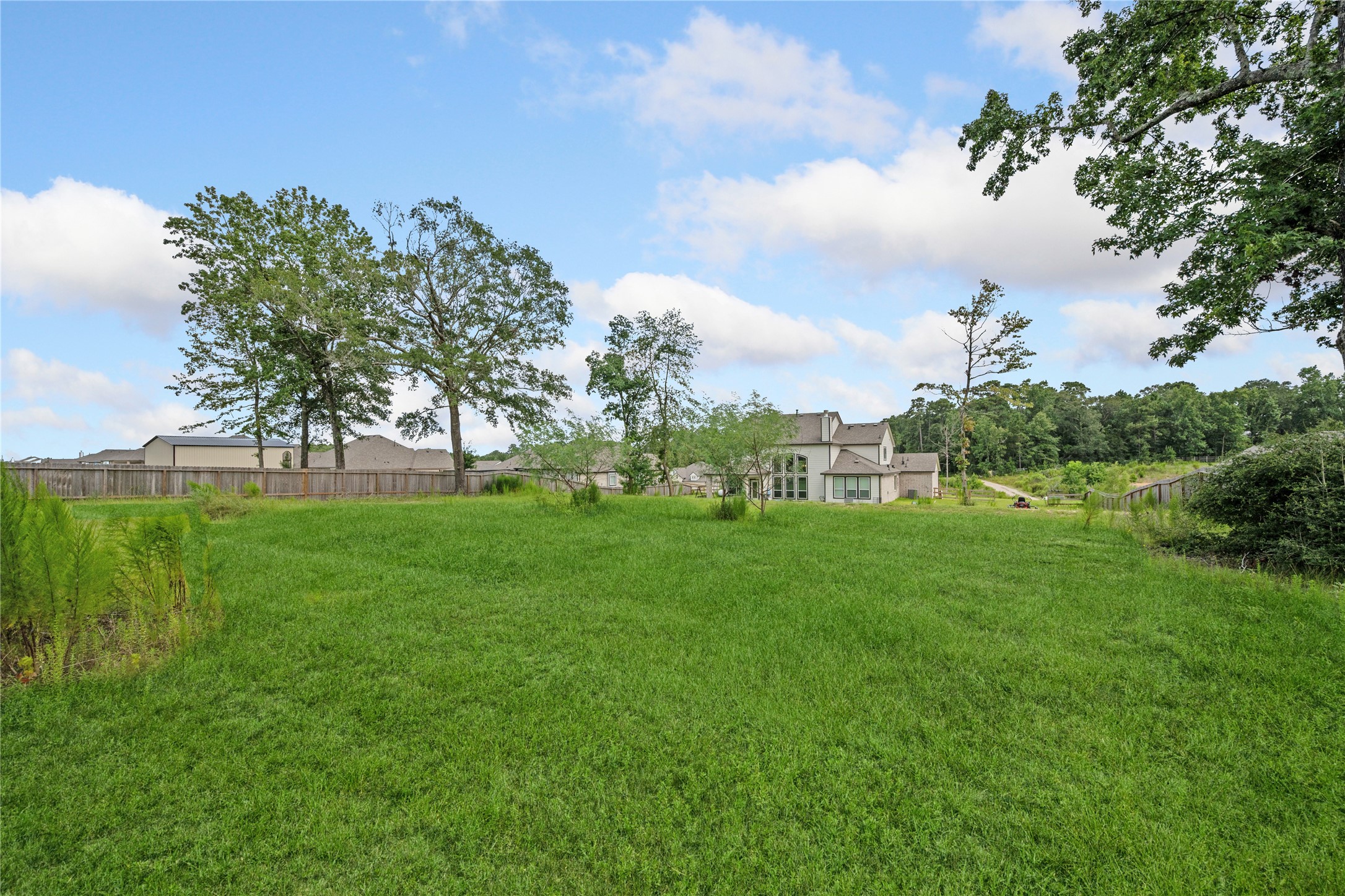 9559 Moss Rose Lane Property Photo 18