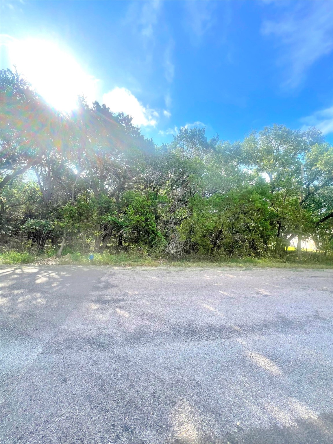 5425 Bay Drive Property Photo 1