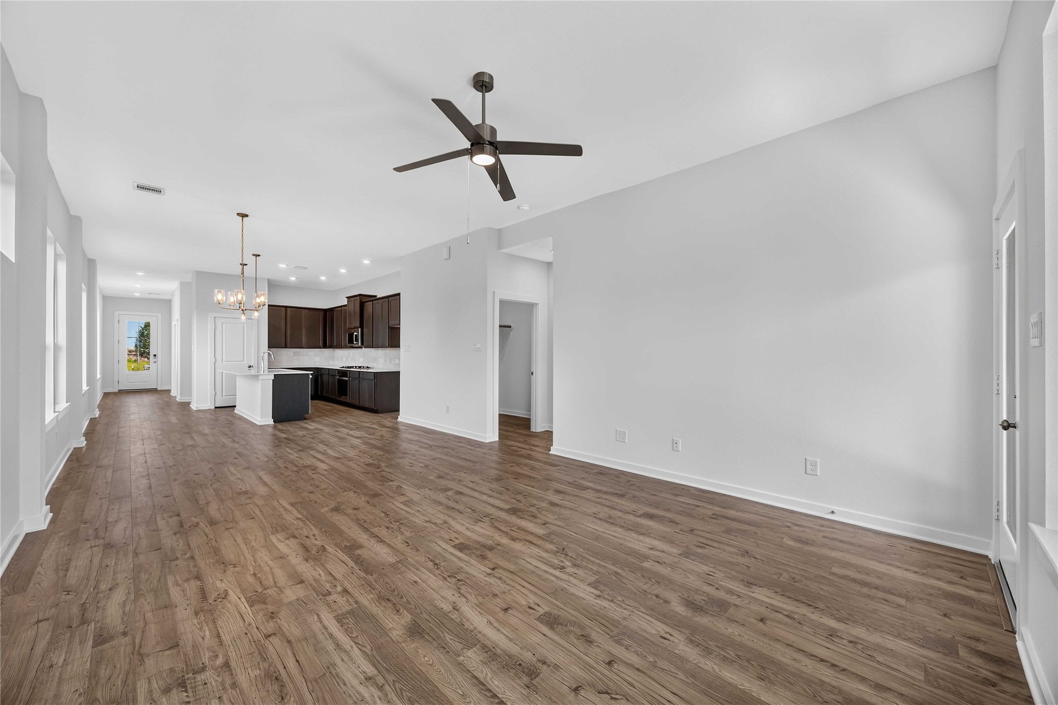 5057 Marcasca Drive Property Photo 9