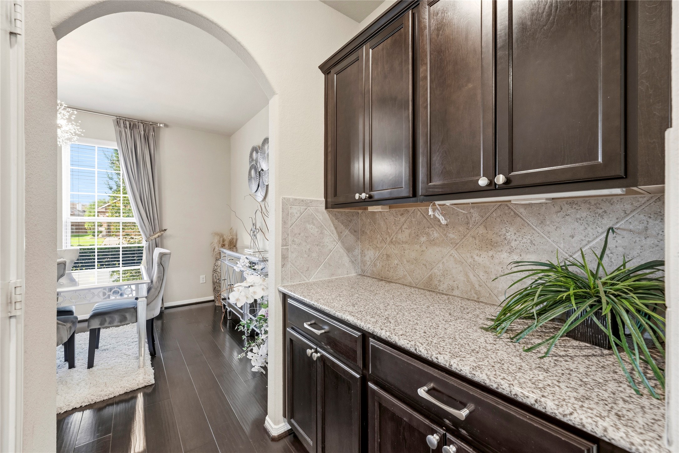 18614 Tara Ashley Street Property Photo 7
