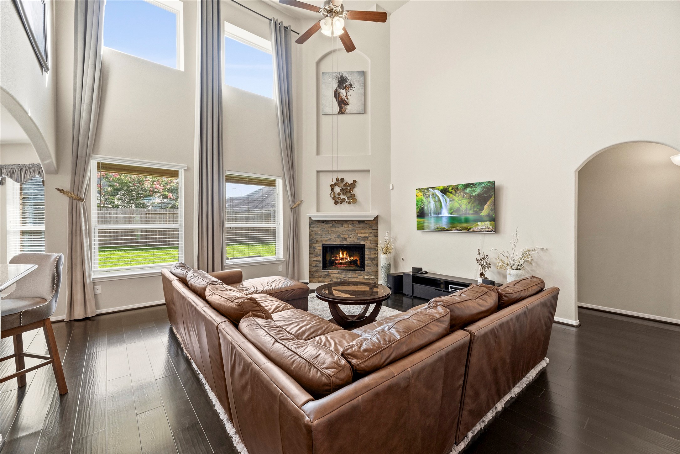 18614 Tara Ashley Street Property Photo 9