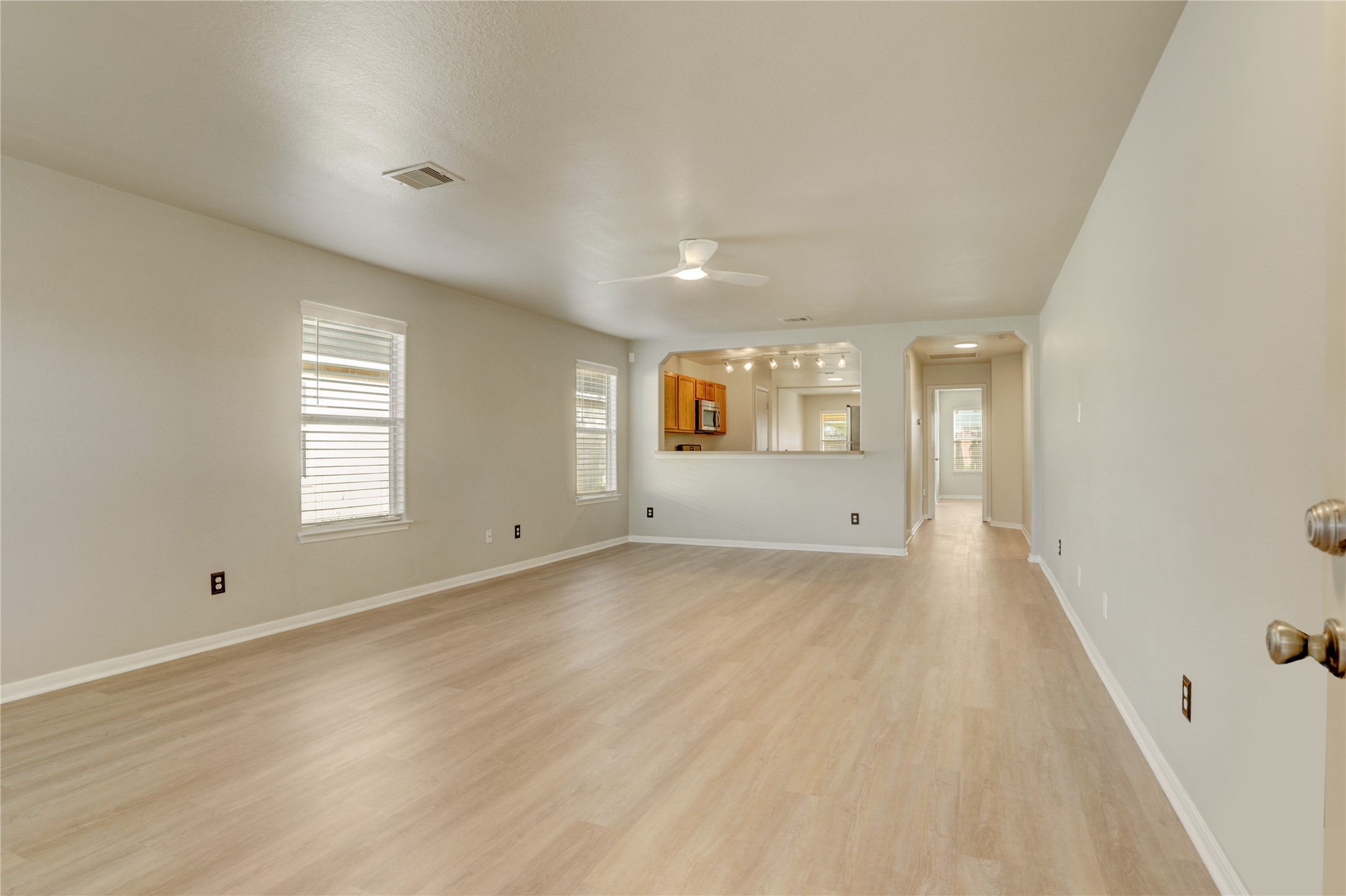 822 Crabapple Way Property Photo 3