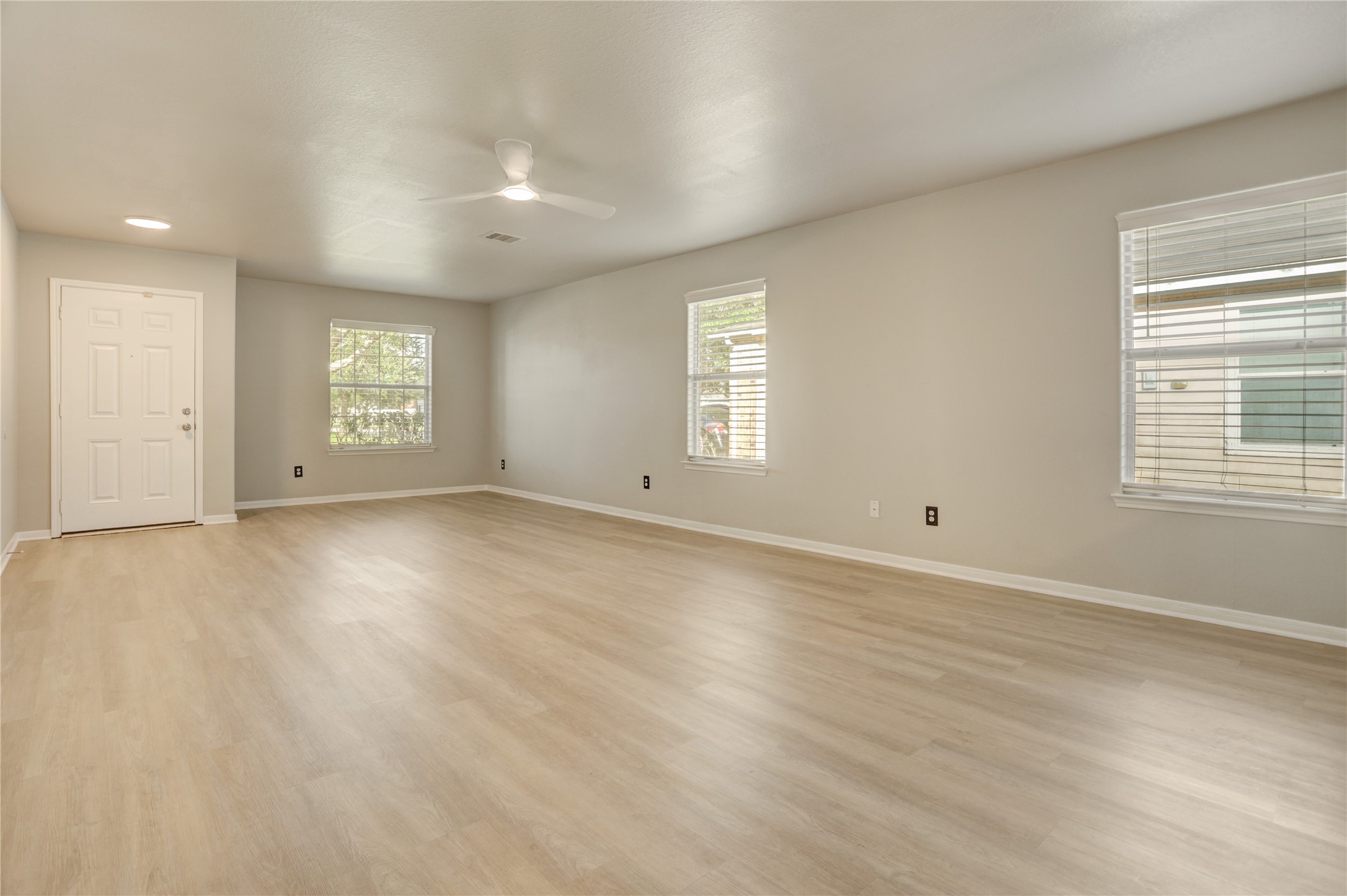 822 Crabapple Way Property Photo 5
