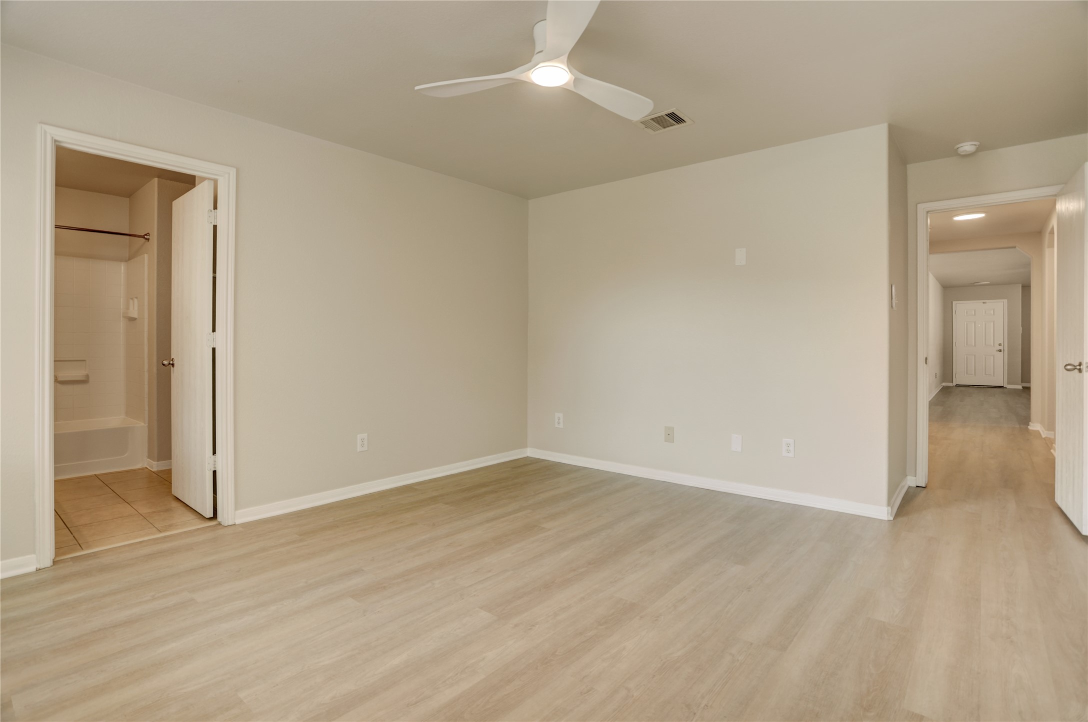 822 Crabapple Way Property Photo 11