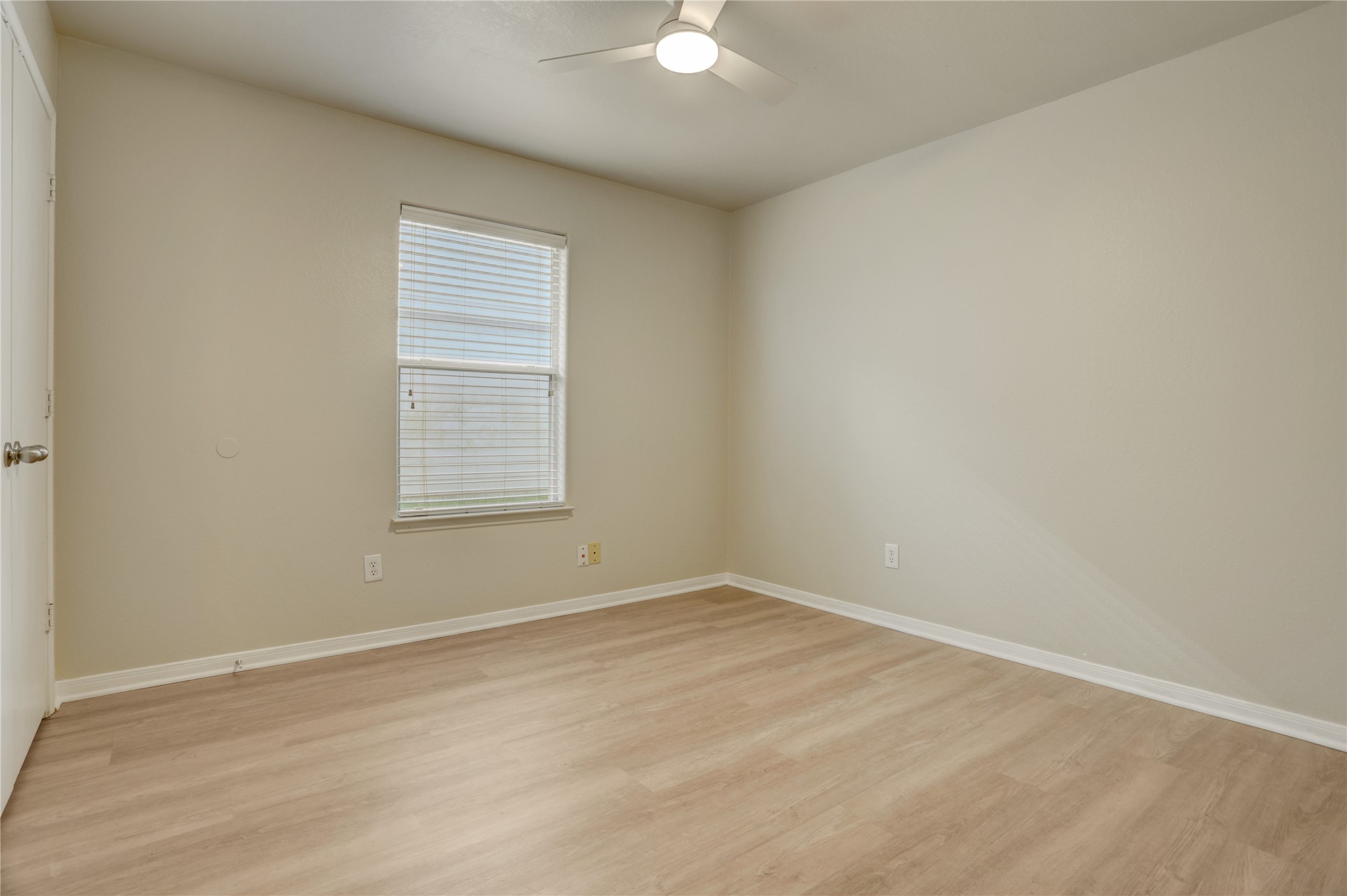 822 Crabapple Way Property Photo 14