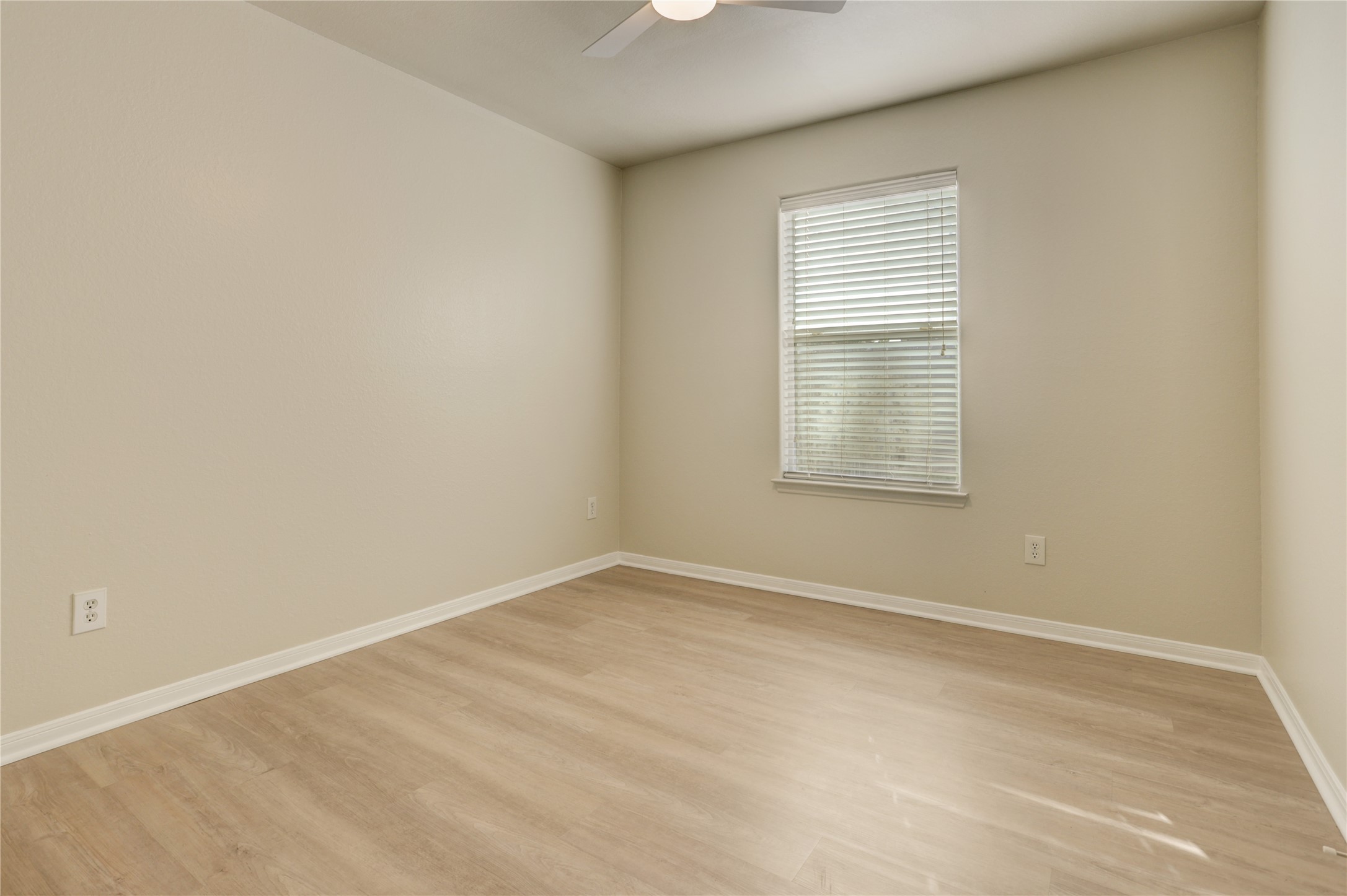 822 Crabapple Way Property Photo 15