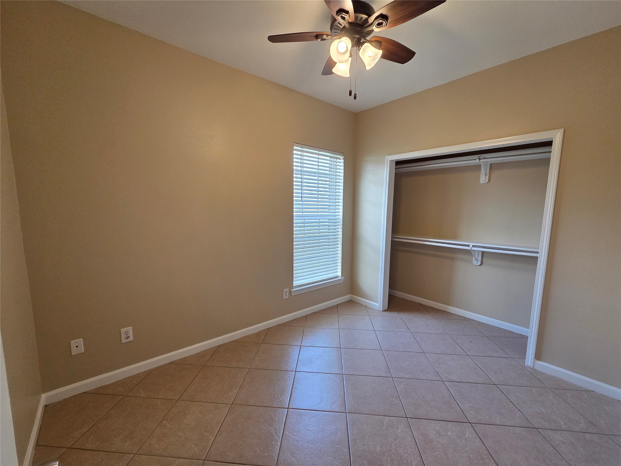 928 Runneburg Road Property Photo 20