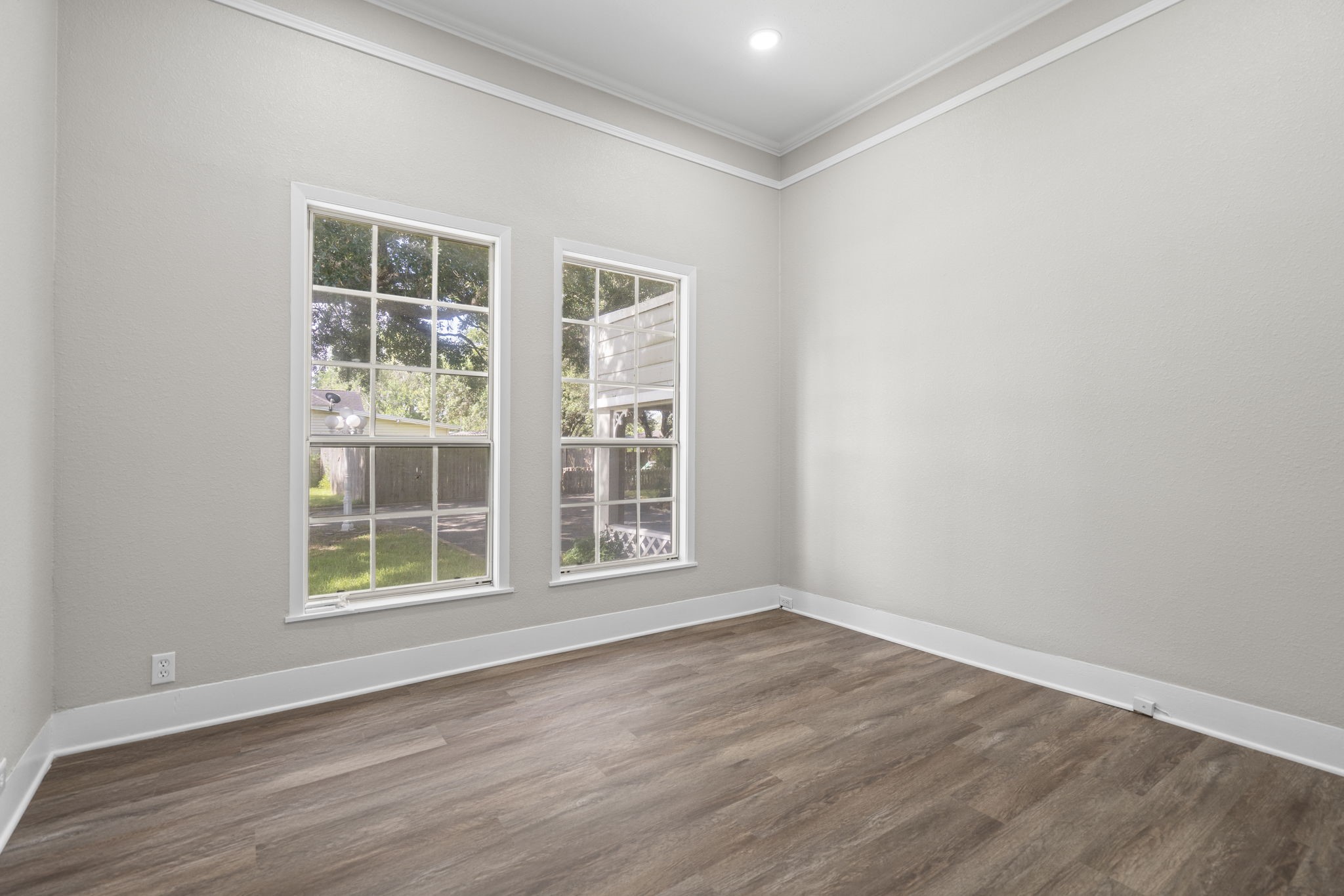 206 Mulberry Street Property Photo 12