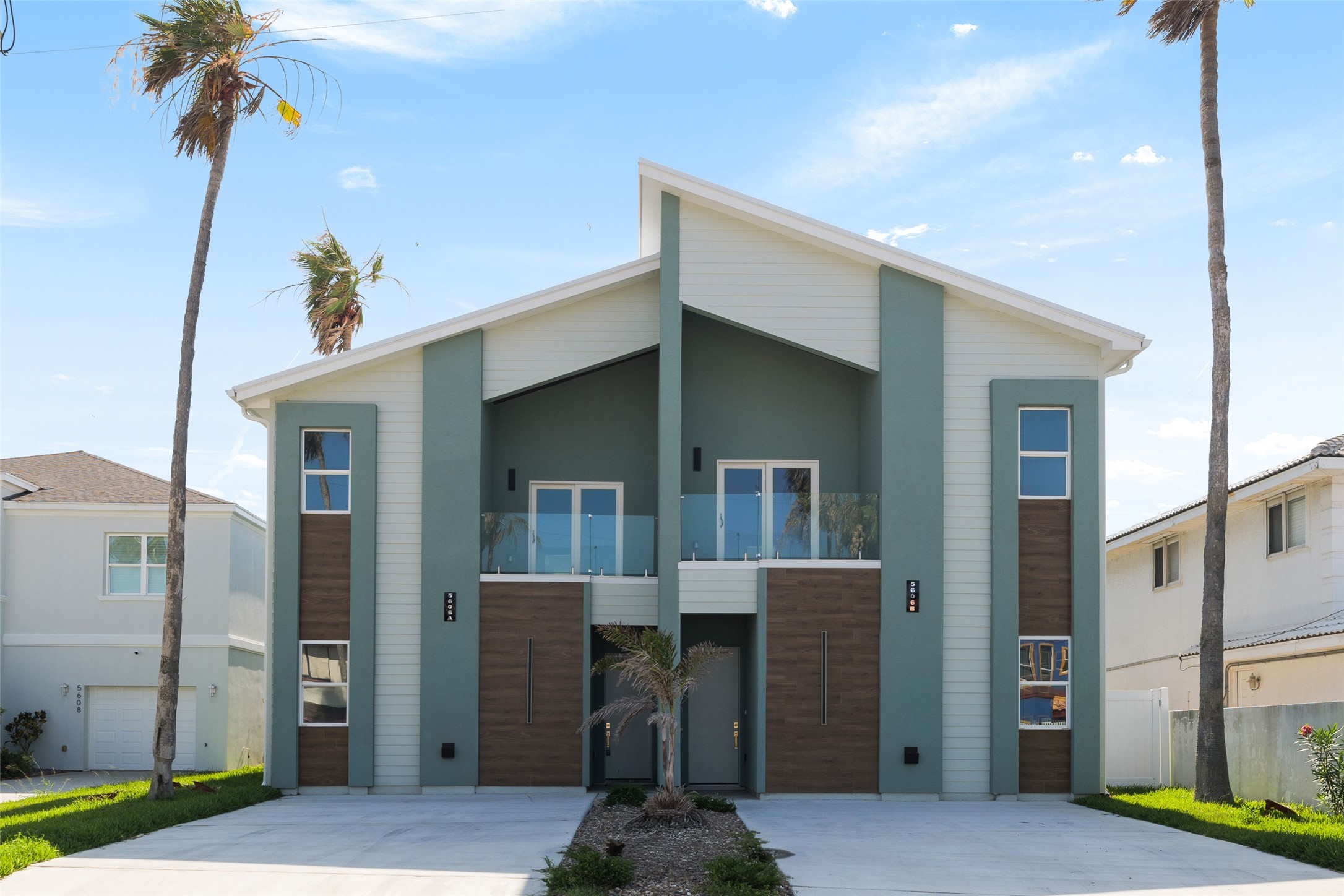 5606 Circe Circle A Property Photo 1