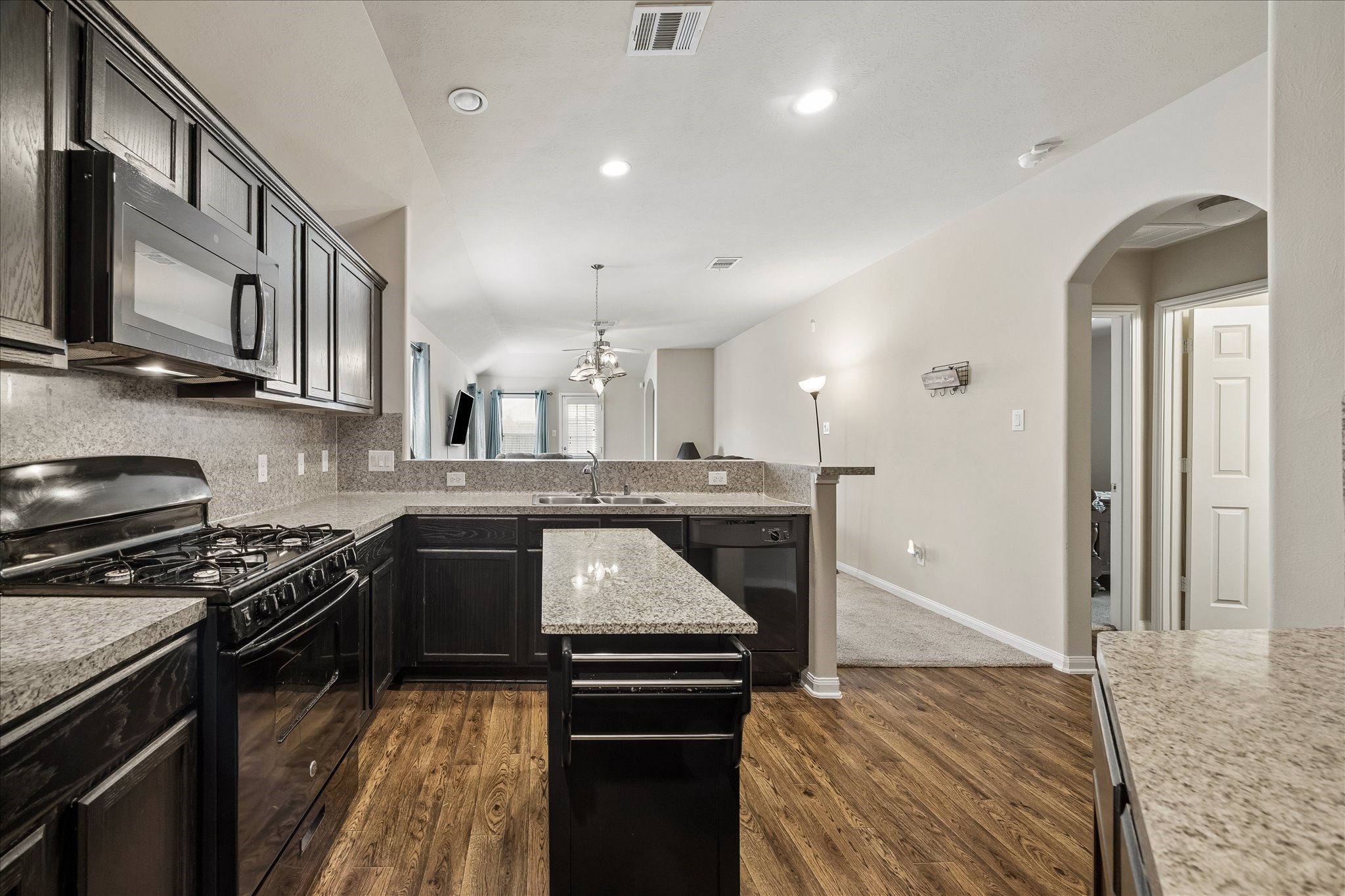 10711 Sun River Falls Drive Property Photo 5