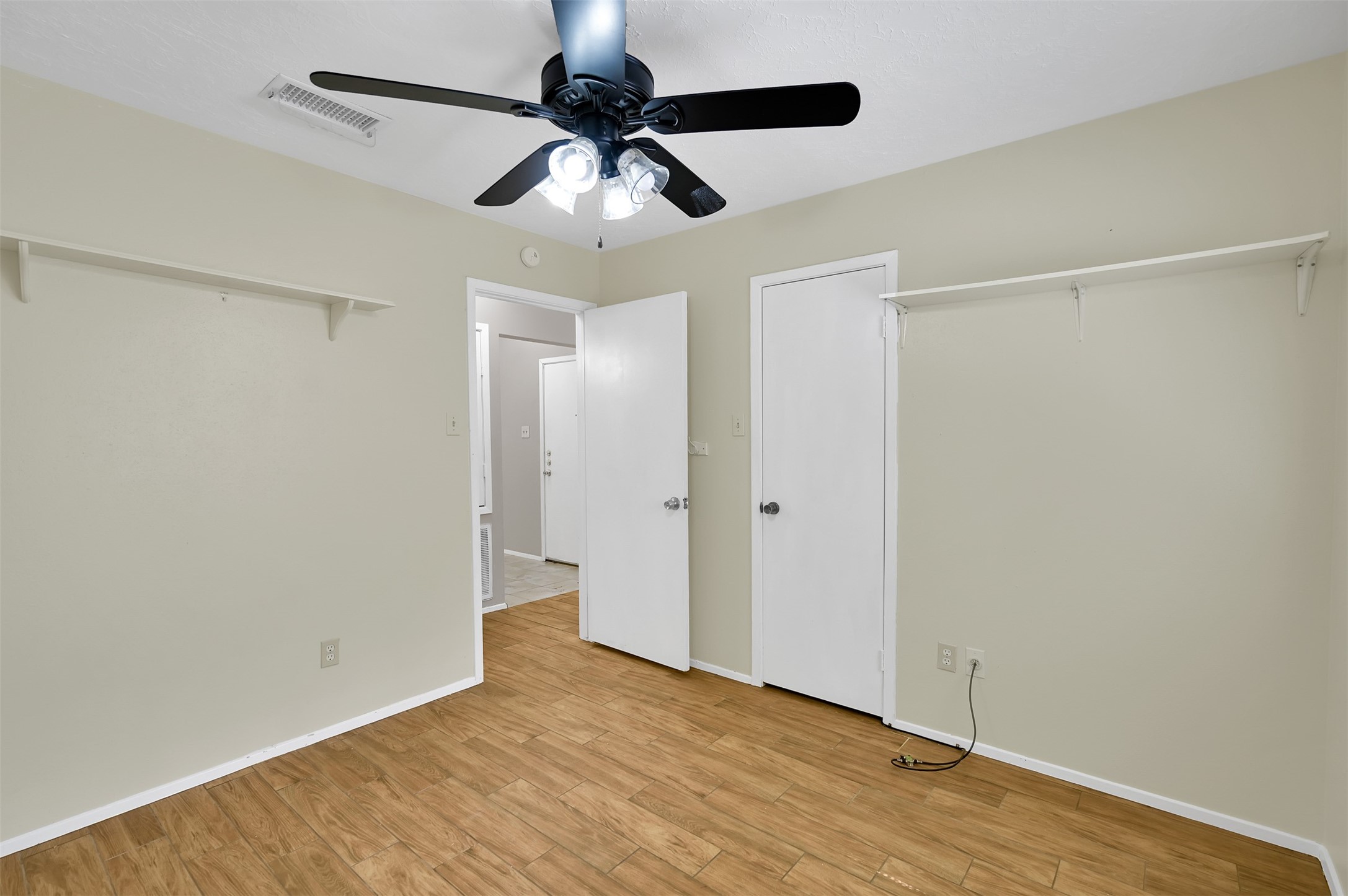 4311 Owens Creek Lane Property Photo 13
