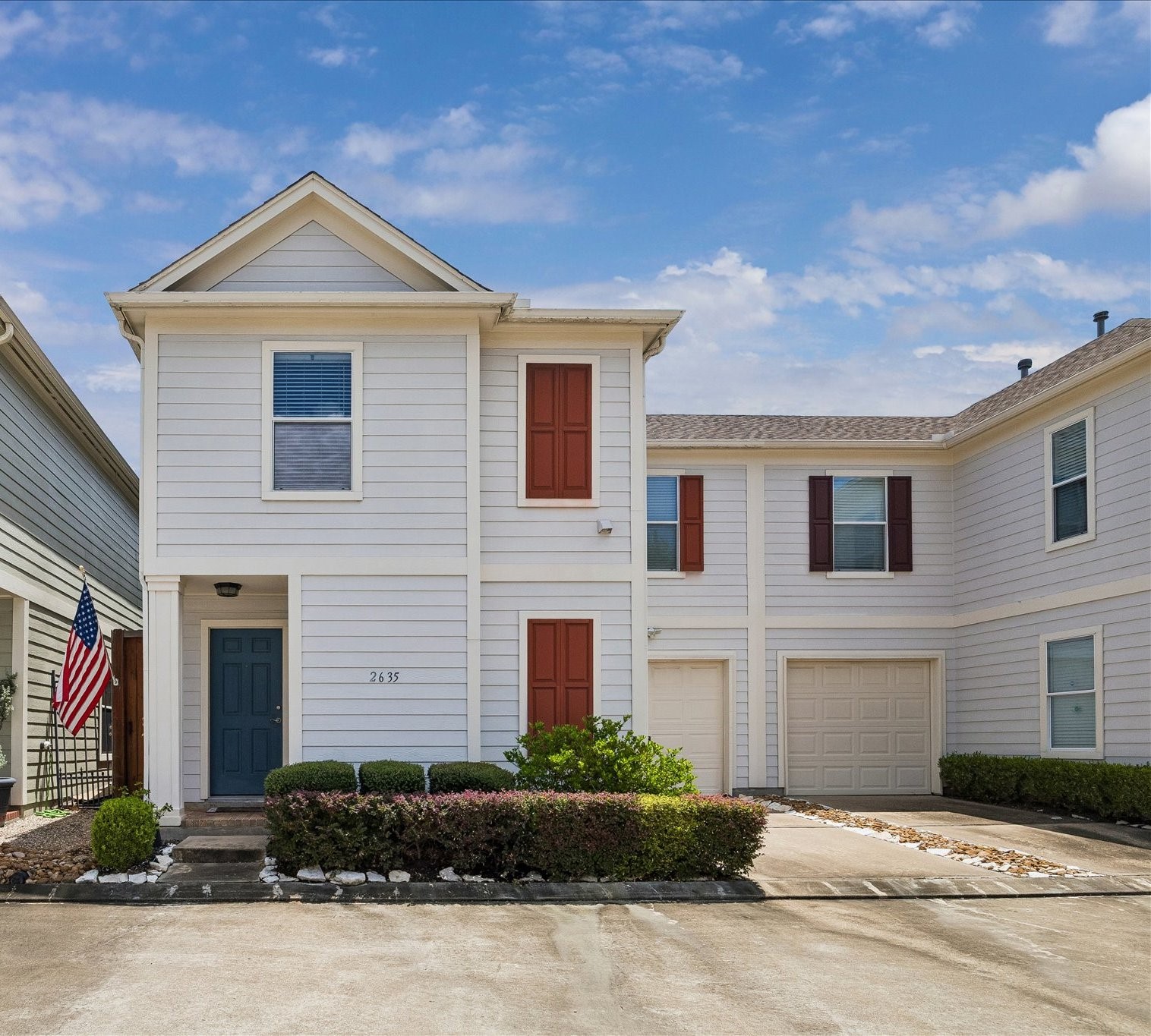 2635 Woodridge Cove Drive Property Photo 1