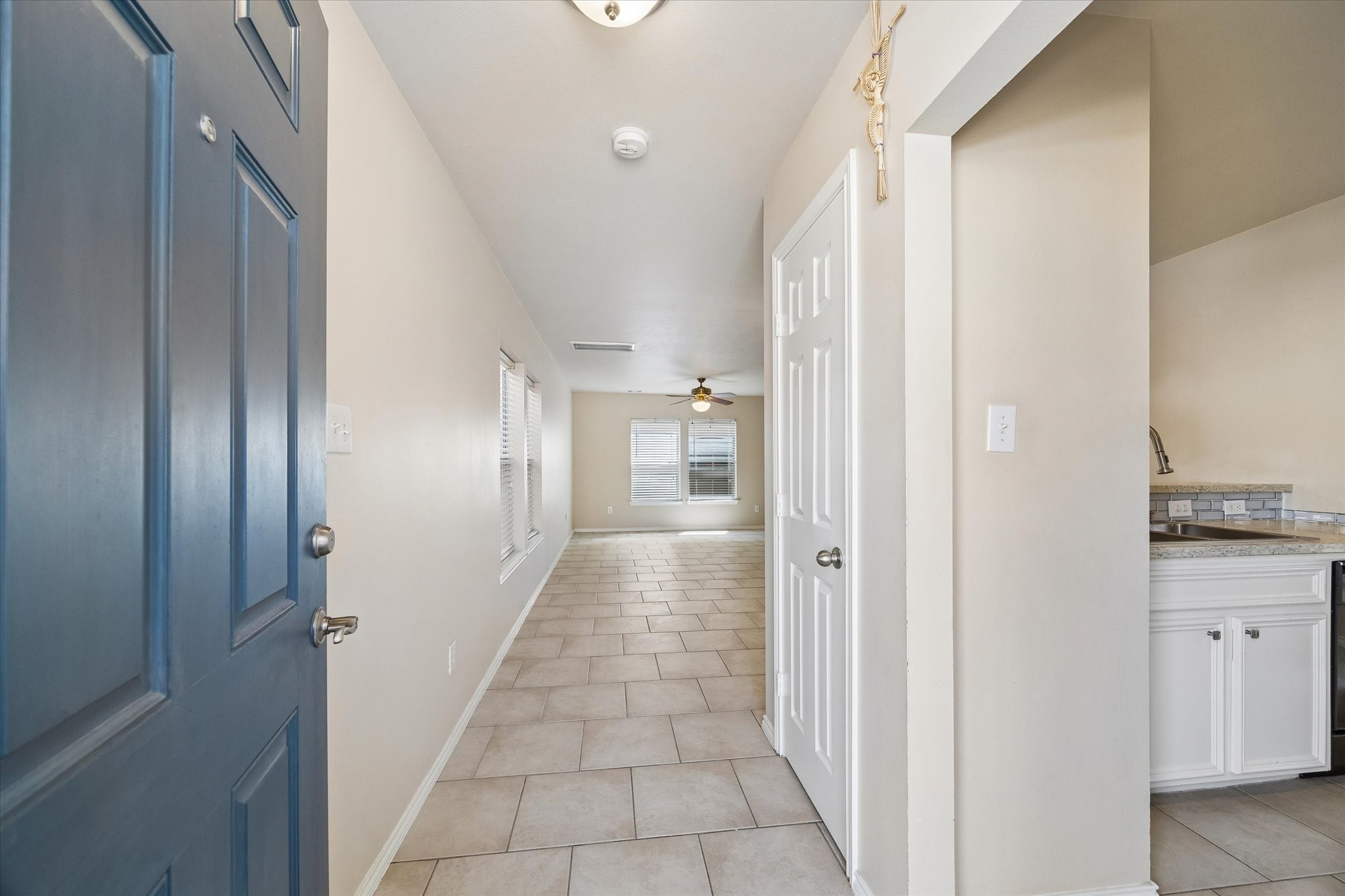 2635 Woodridge Cove Drive Property Photo 5