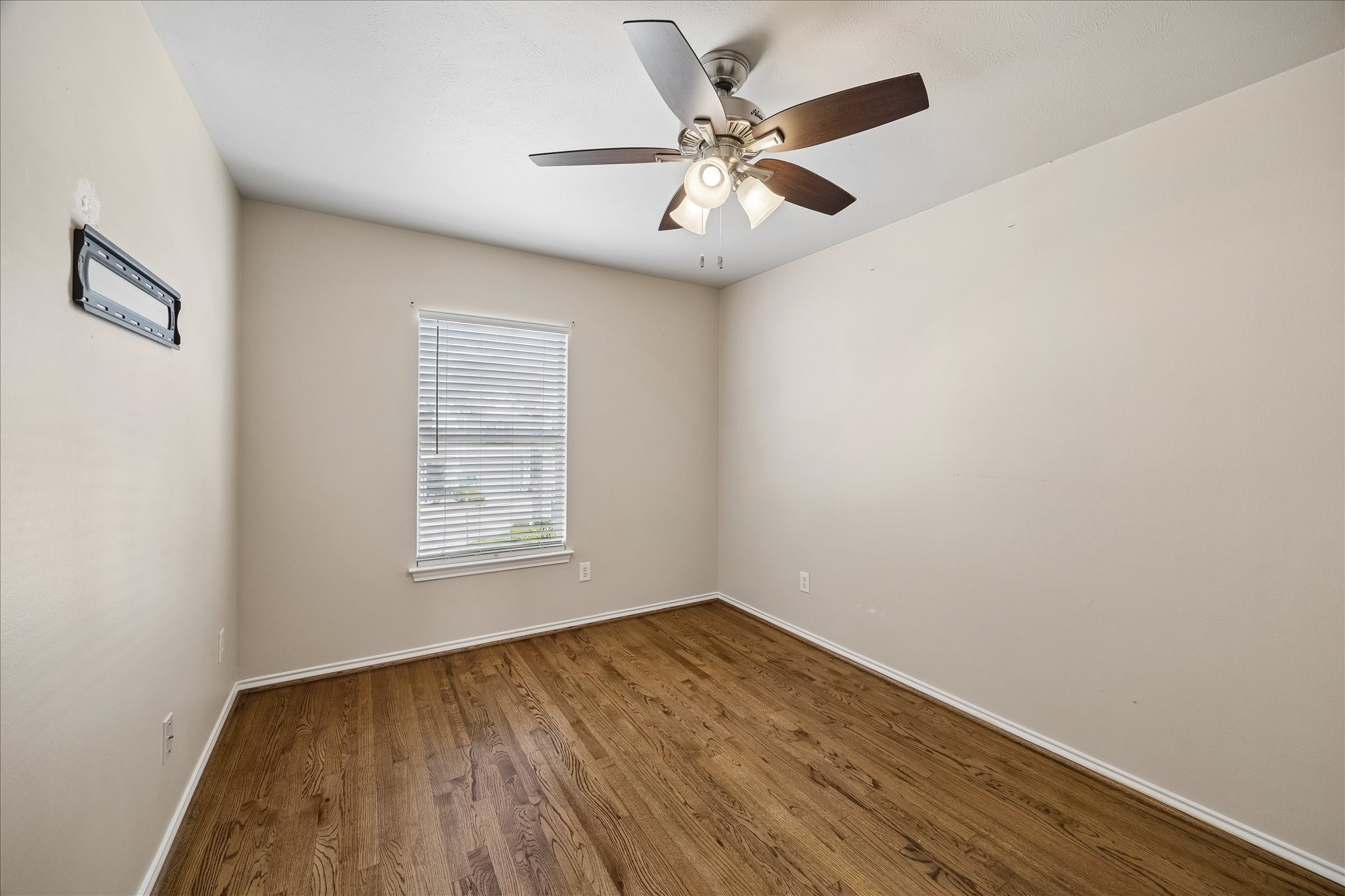 2635 Woodridge Cove Drive Property Photo 20