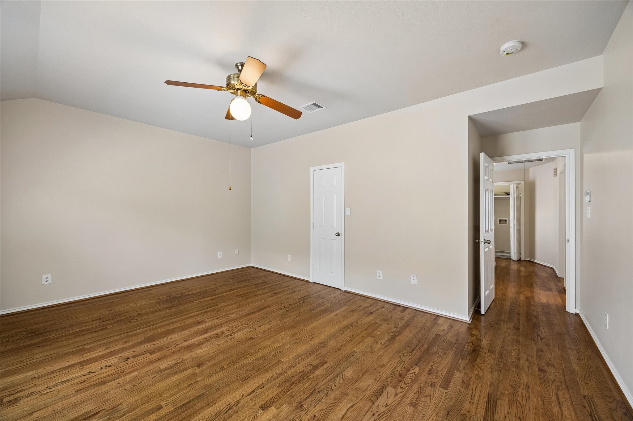 2635 Woodridge Cove Drive Property Photo 26