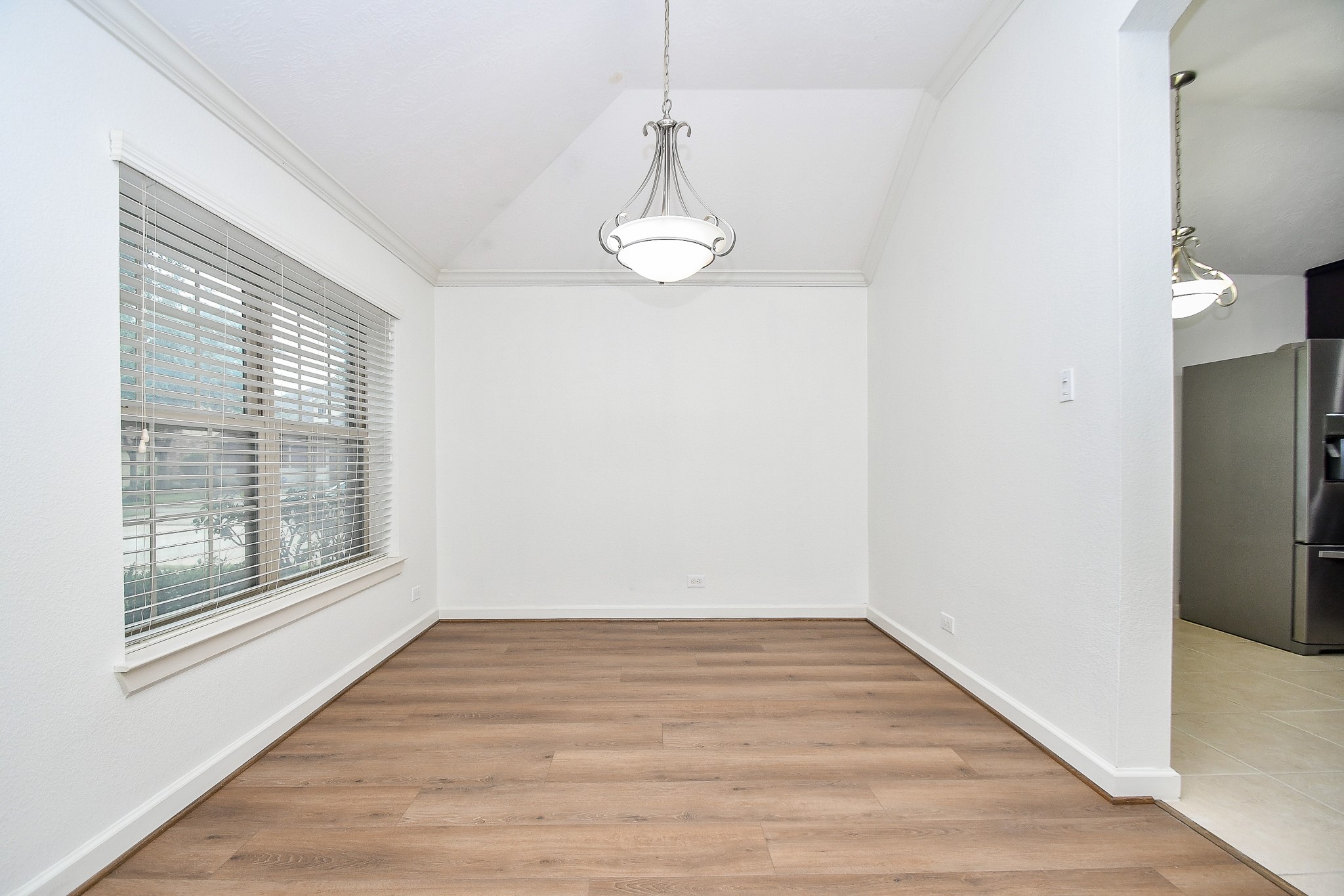 5754 Slate Valley Court Property Photo 6